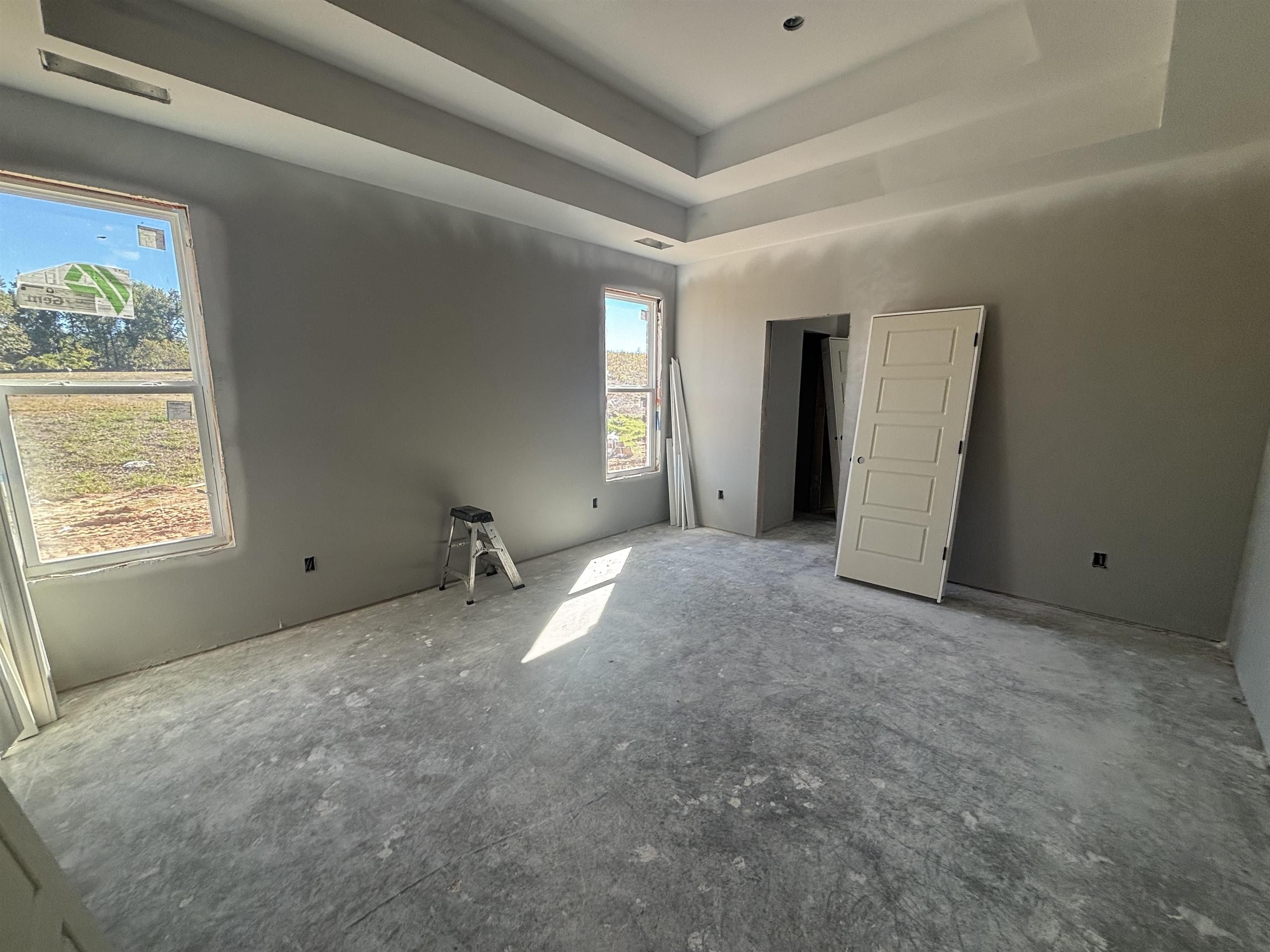 61 Como. Atoka, TN 38004