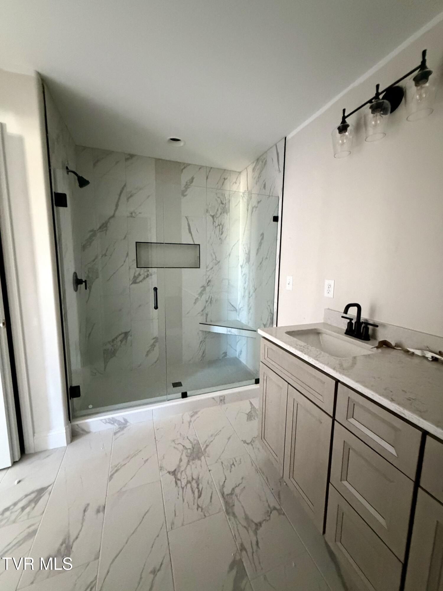 543 Catalina Court. Jonesborough, TN 37659