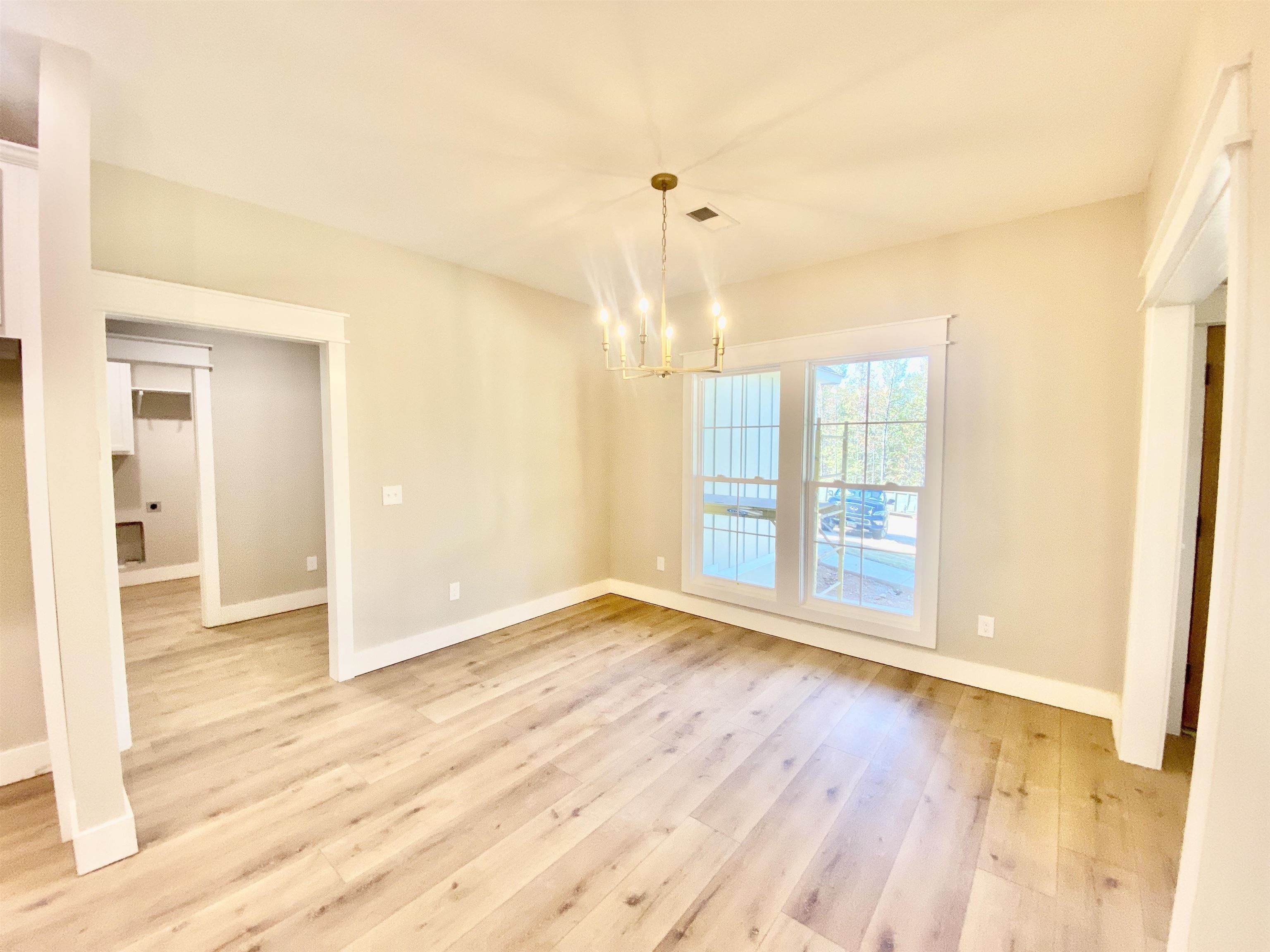 109 Grand. Michie, TN 38357