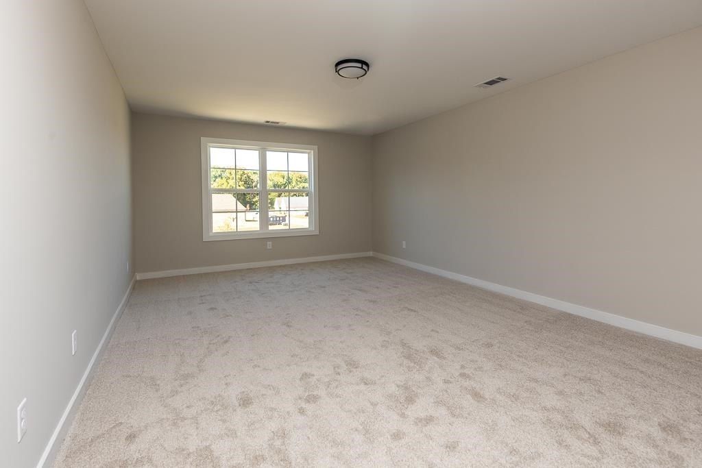 5326 May Grove. Lakeland, TN 38002