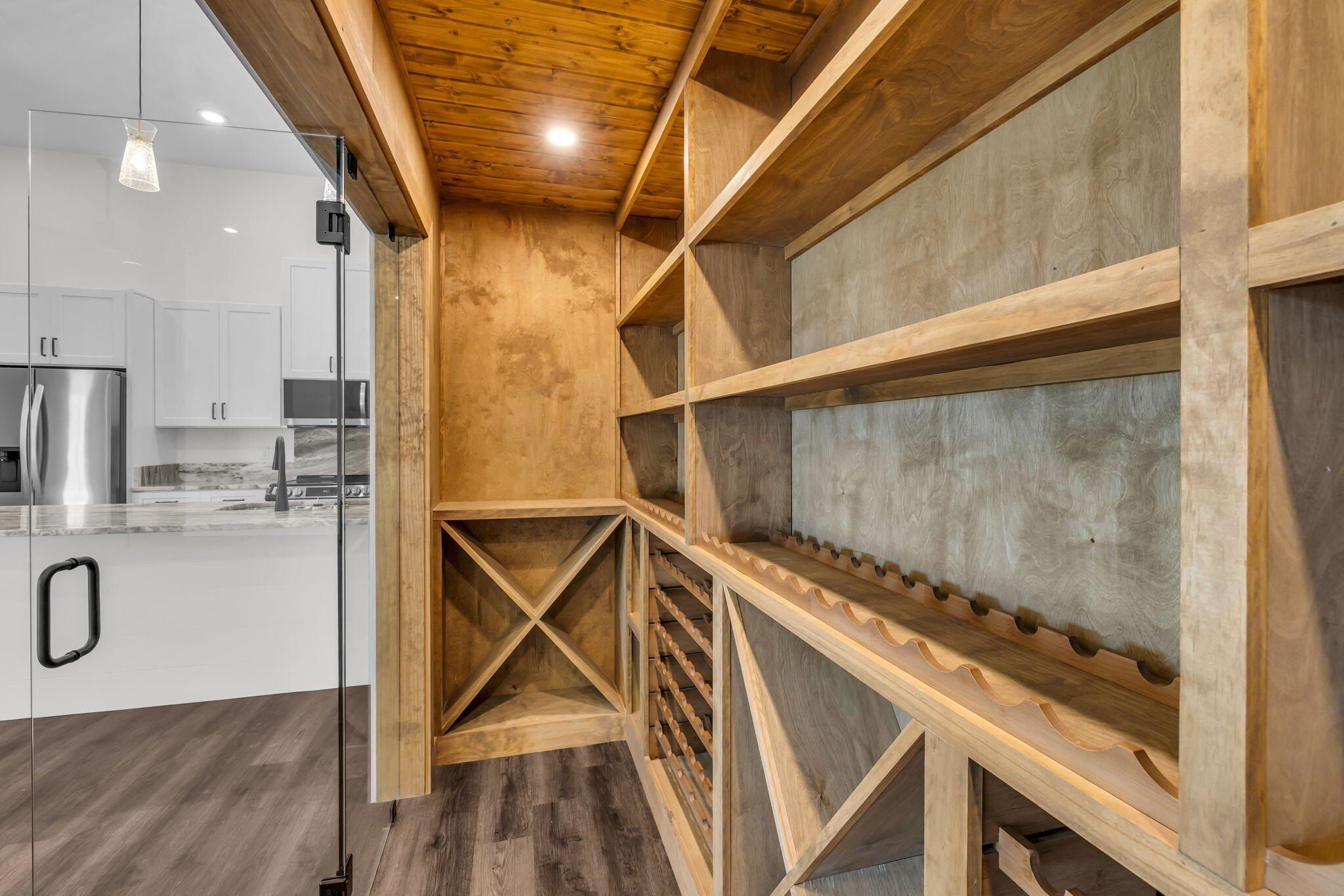 7878 Lexsaturno Lane. Ooltewah, TN 37363