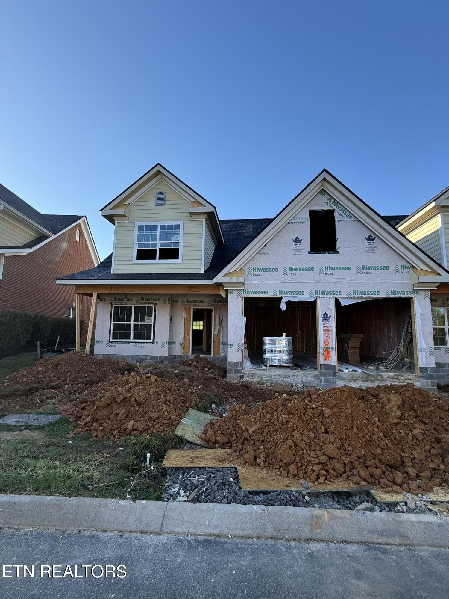 2389 Pauly Brook Way. Knoxville, TN 37932