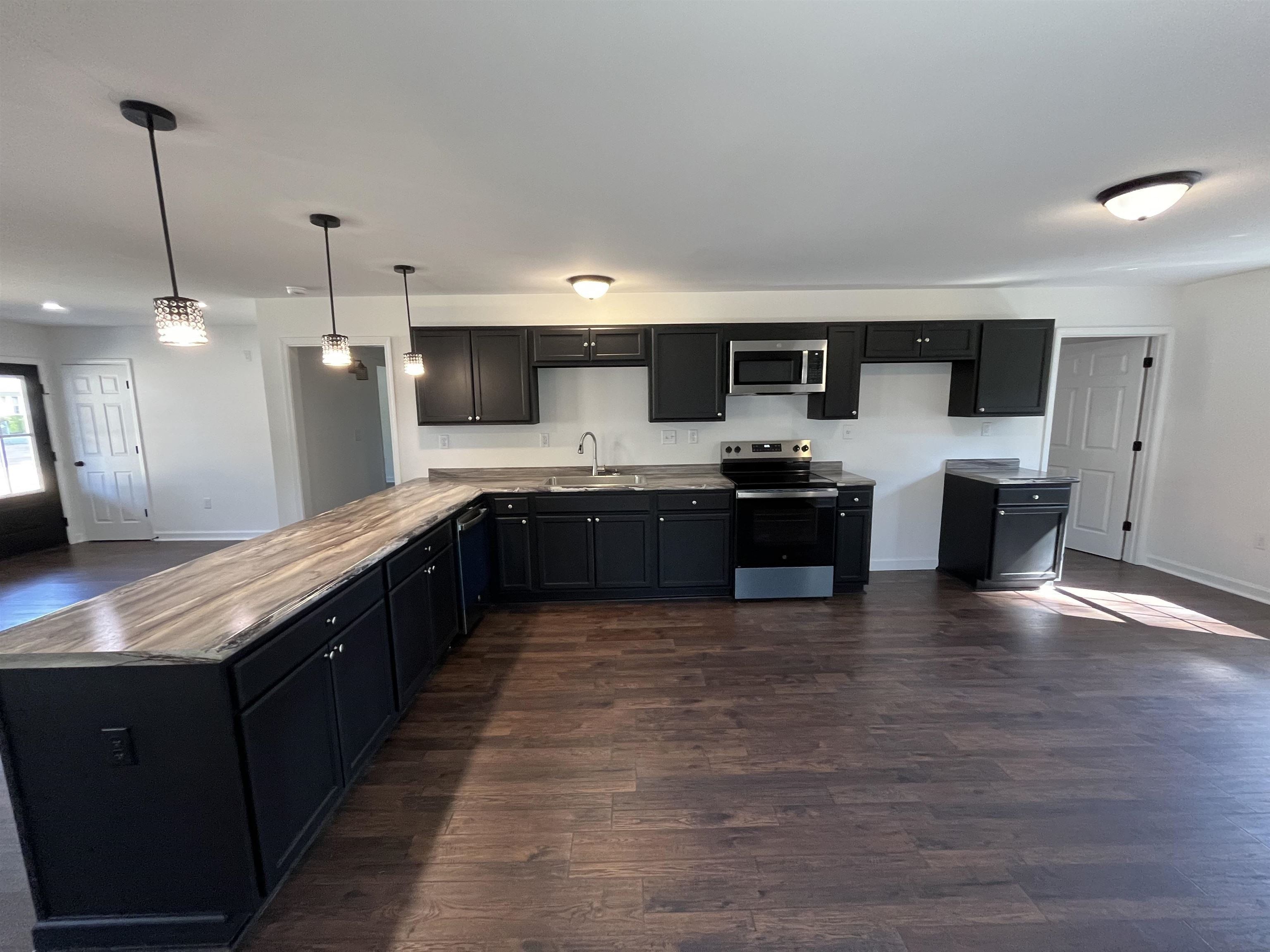 7960 Harrold. Millington, TN 38053