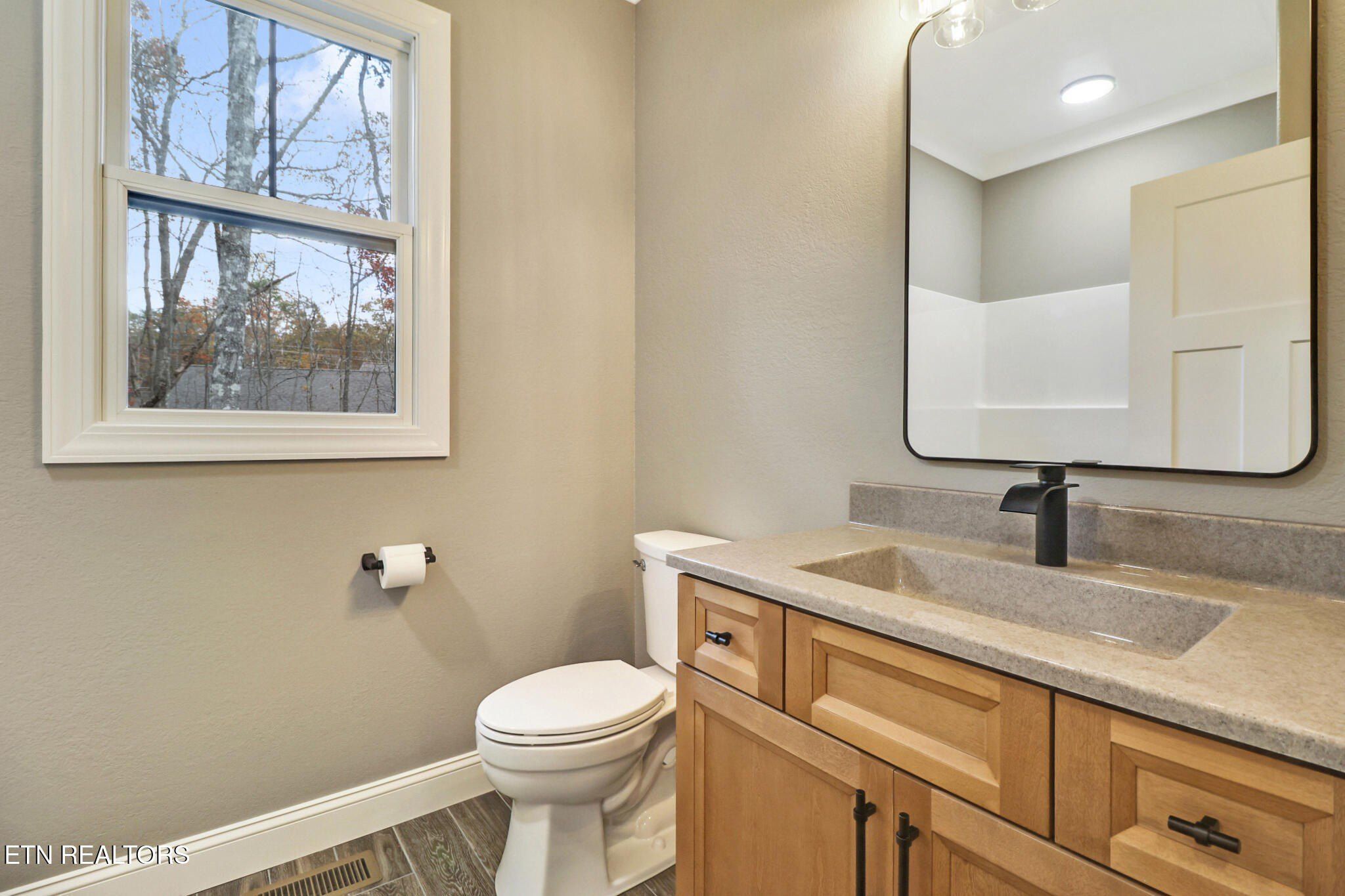 150 Adler Lane. Fairfield Glade, TN 38558