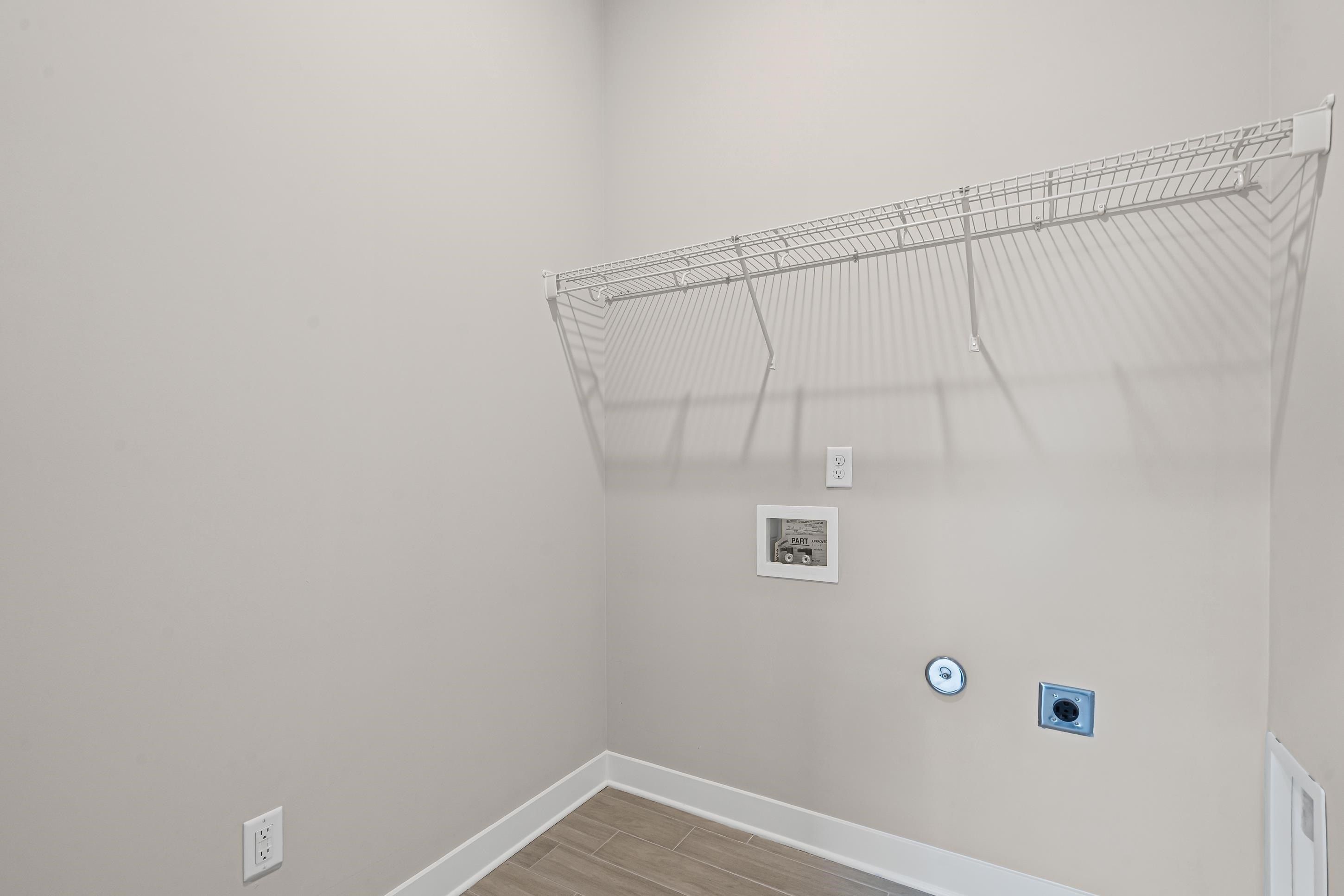 9952 Delphinium. Cordova, TN 38018