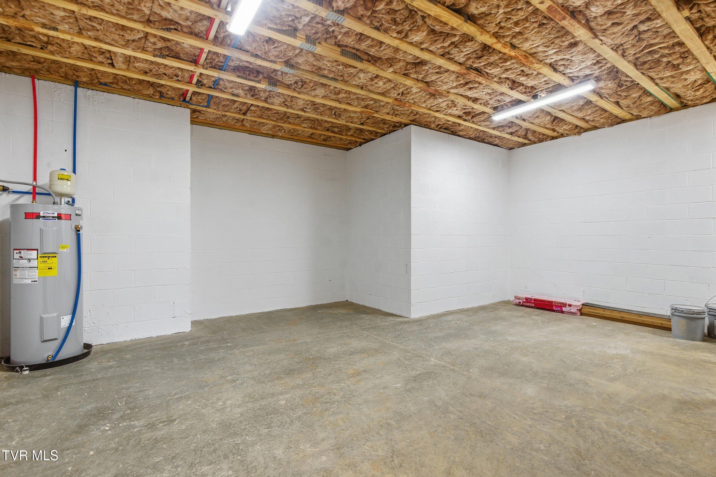 260 Par Lane. Greeneville, TN 37743