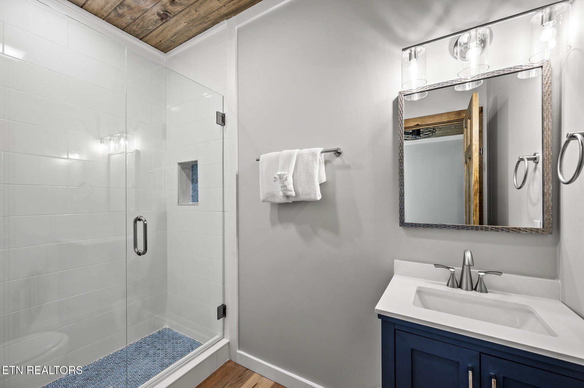 206 S Smoky Mountain Way. Sevierville, TN 37876