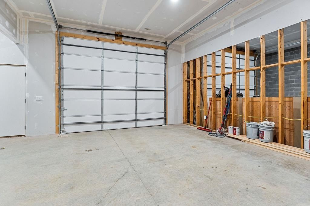 613 Blue Water Dr. Cookeville, TN 38506