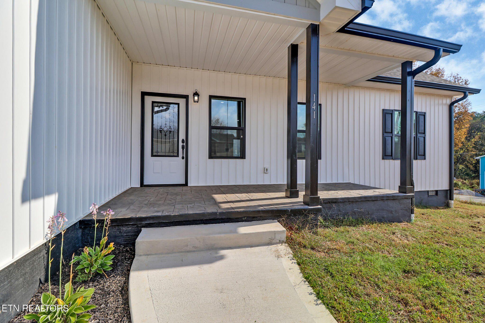 141 2Nd St. Rockwood, TN 37854