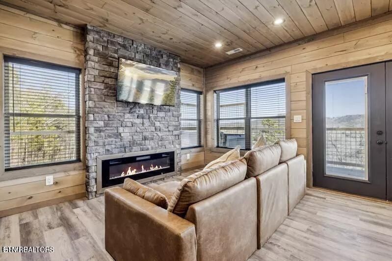 3051 Hatcher Top Rd. Sevierville, TN 37862