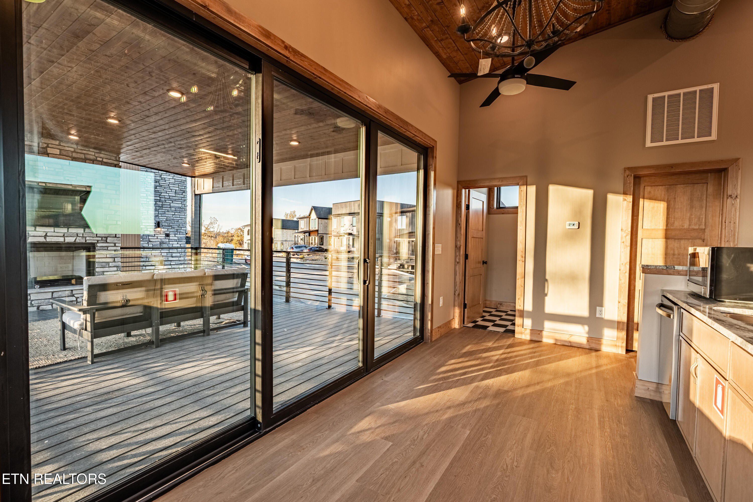 1414 Reedmont Way. Sevierville, TN 37876