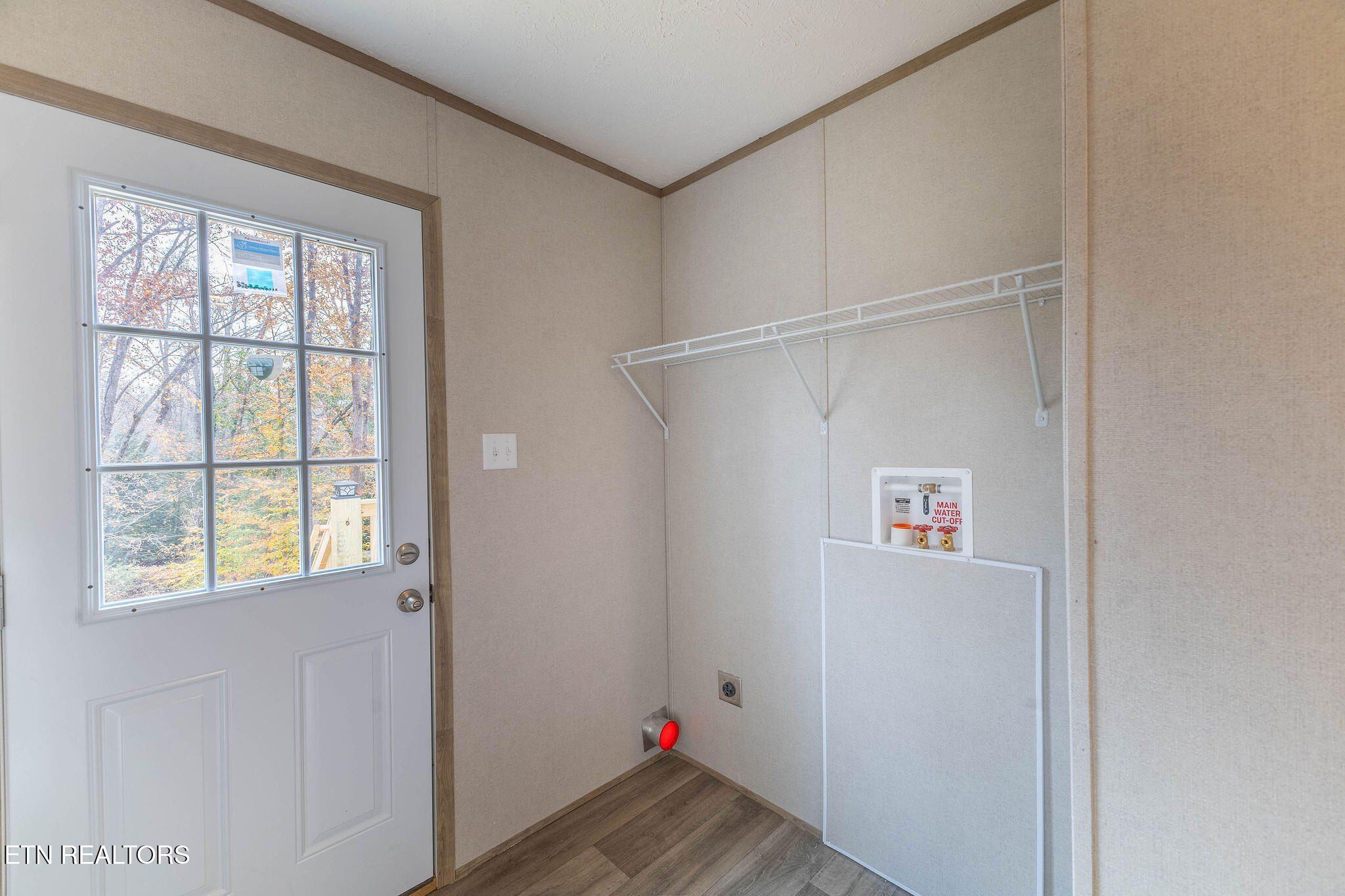 138 Trillium Circle. Harriman, TN 37748