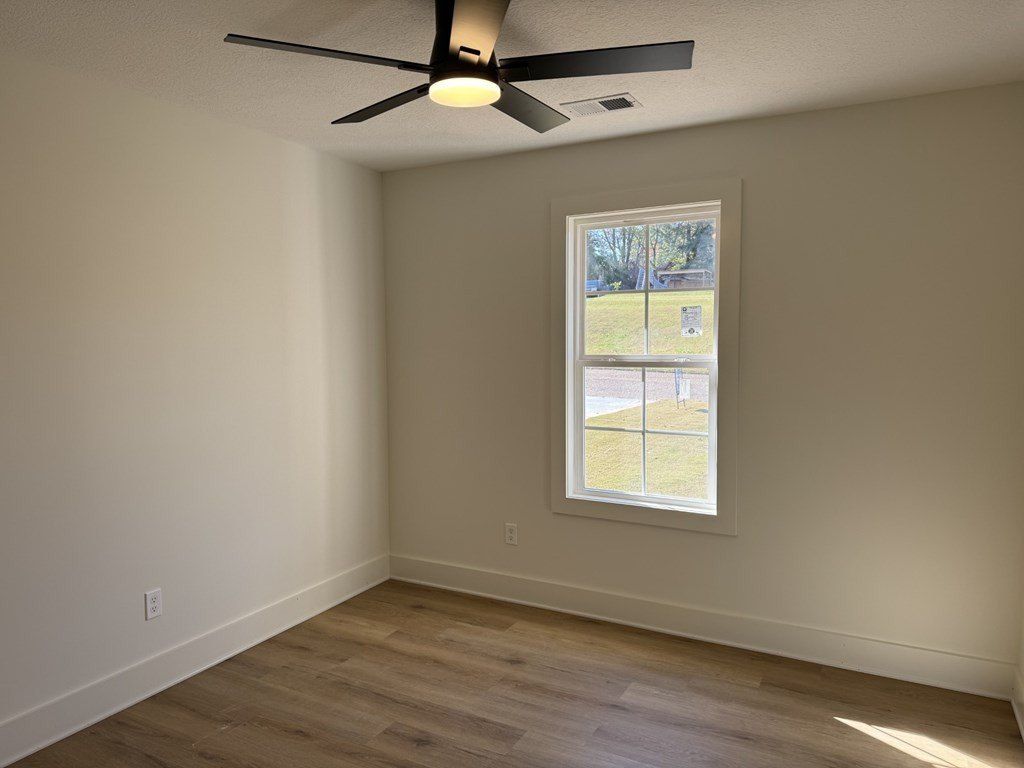 460 Como St. McKenzie, TN 38201