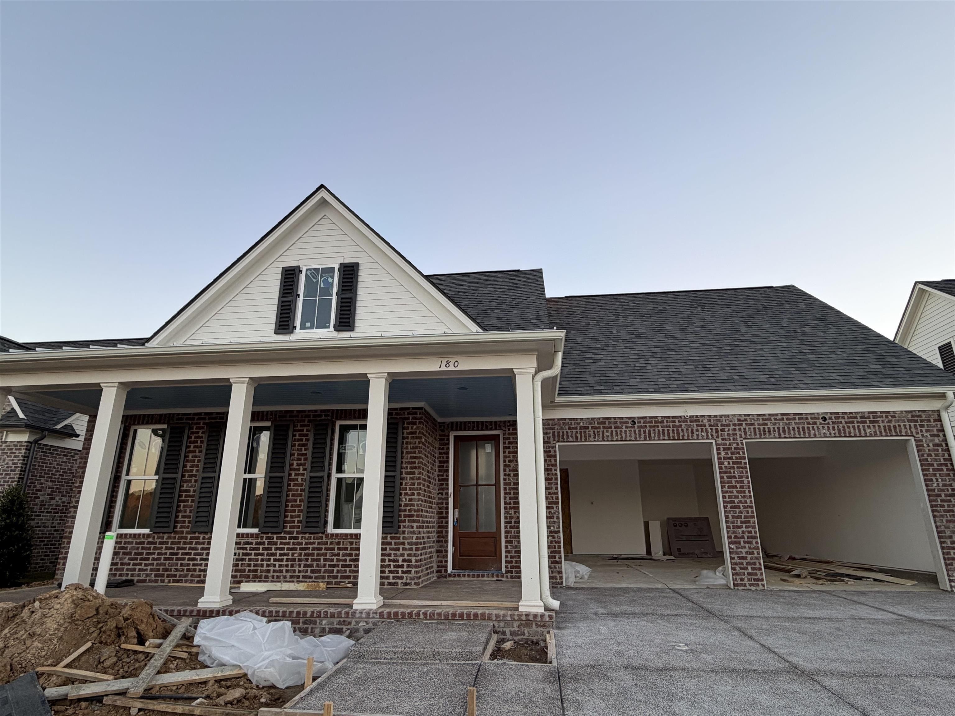 180 Rambling Rex. Piperton, TN 38017