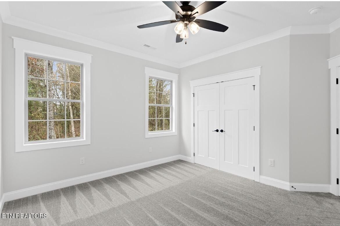 154 Elokwa Way. Loudon, TN 37774