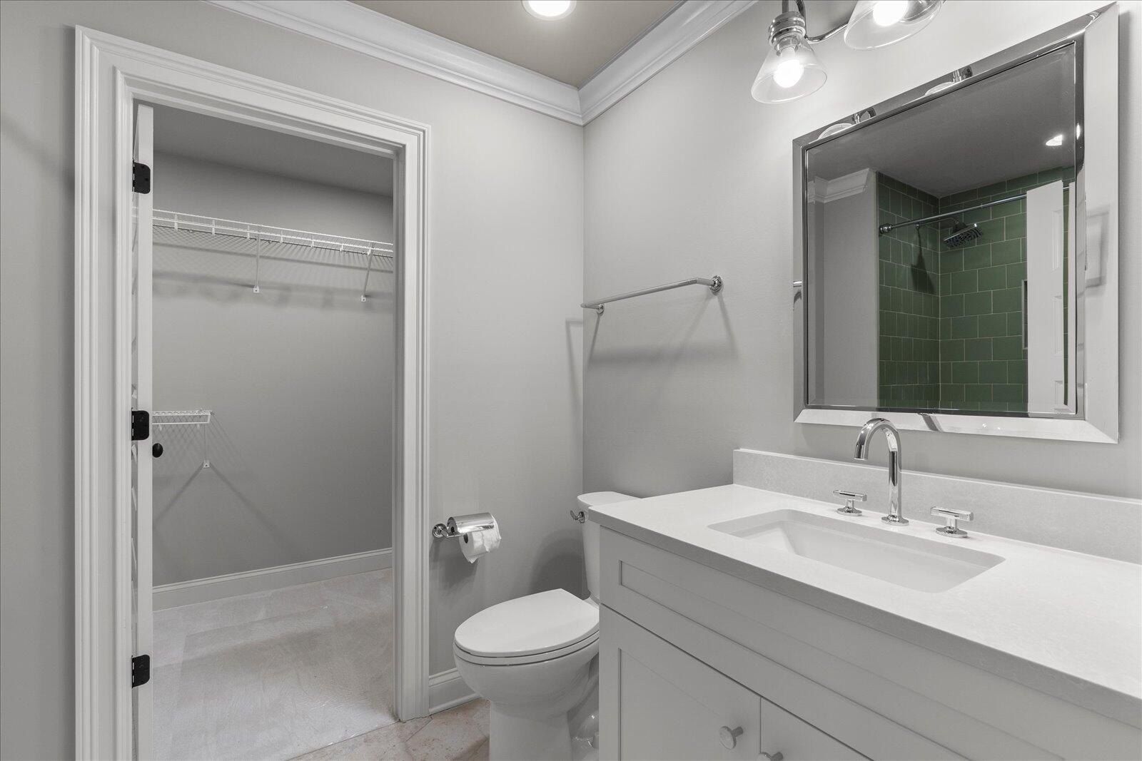 12566 Emerald Bay Drive. Soddy Daisy, TN 37379