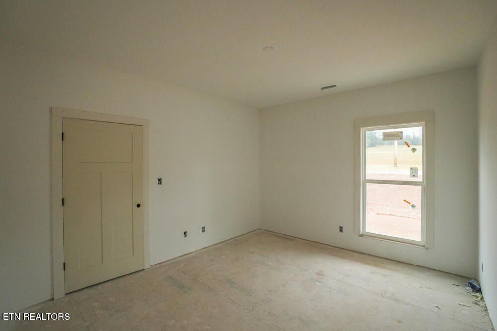 5211 N Wildwood Rd. Maryville, TN 37804