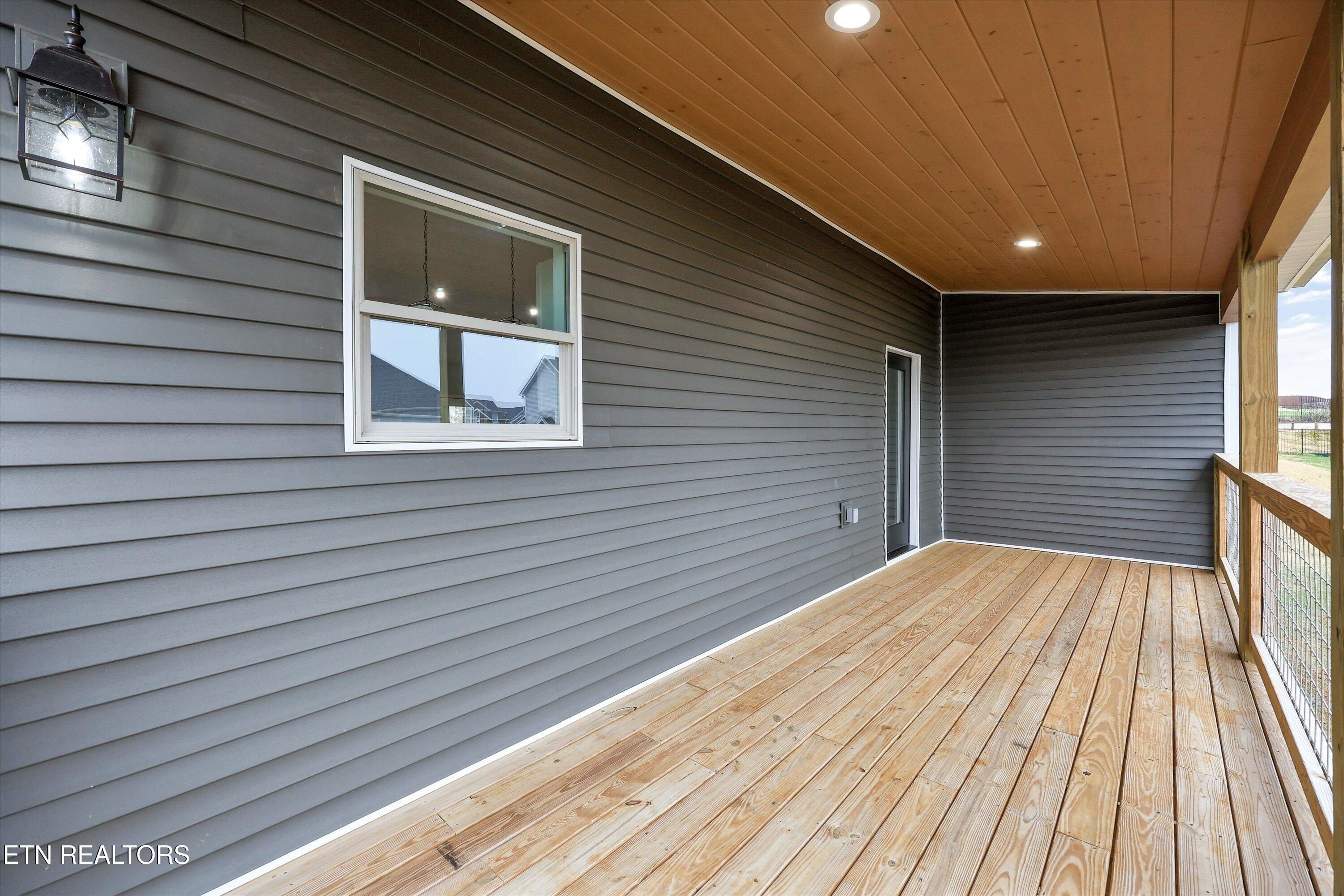 2785 Vista Meadows Lane. Sevierville, TN 37876