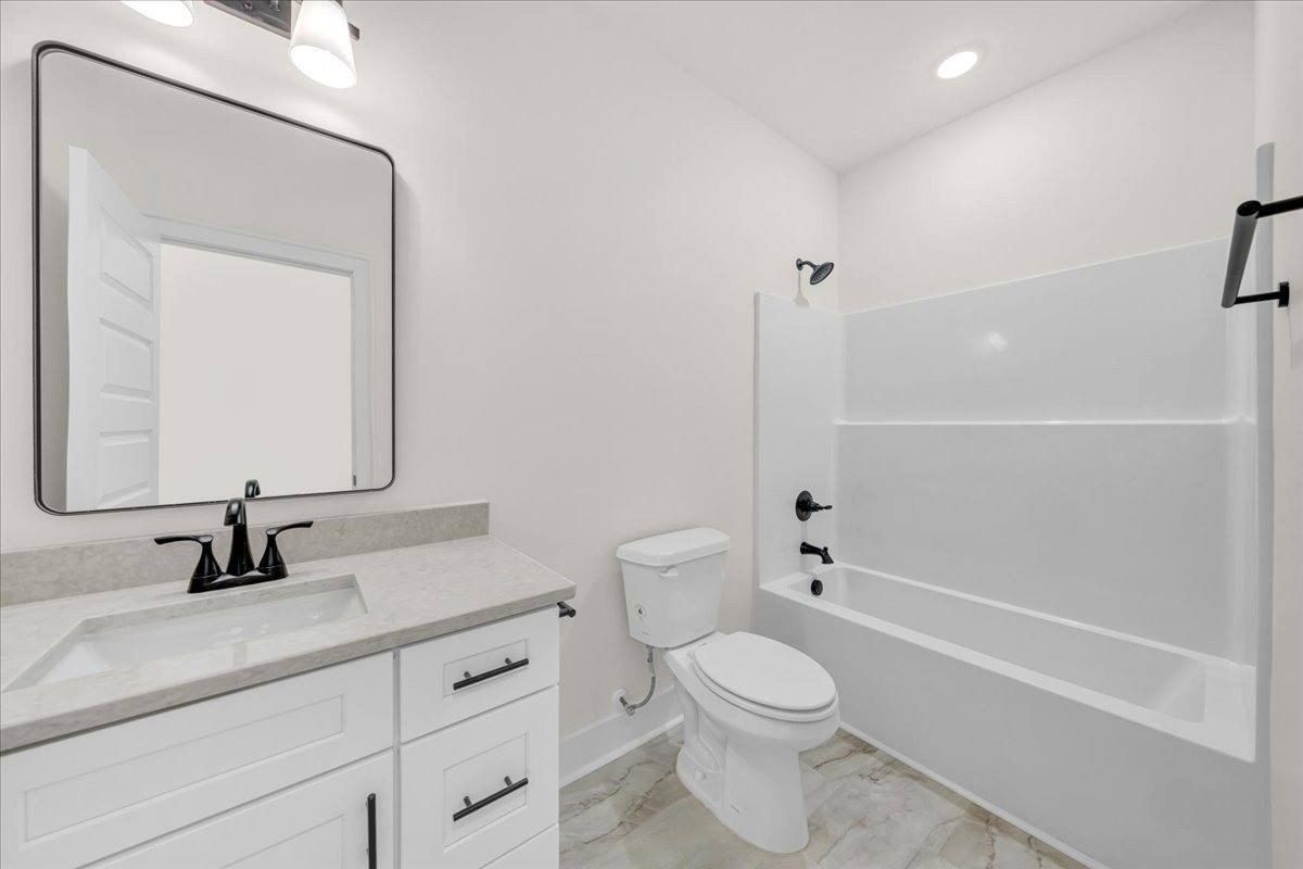 471 Sherwood Dr. McMinnville, TN 37110