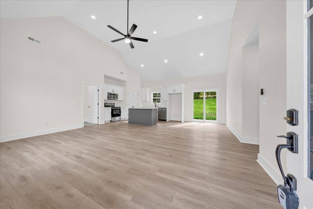 441 Sherwood Dr. McMinnville, TN 37110