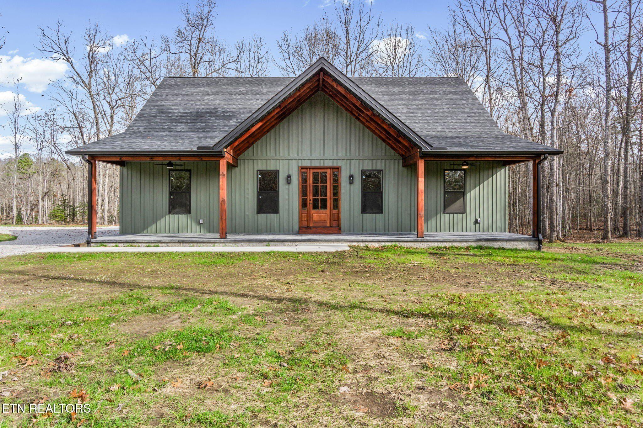 1174 Hargis Rd. Grimsley, TN 38565