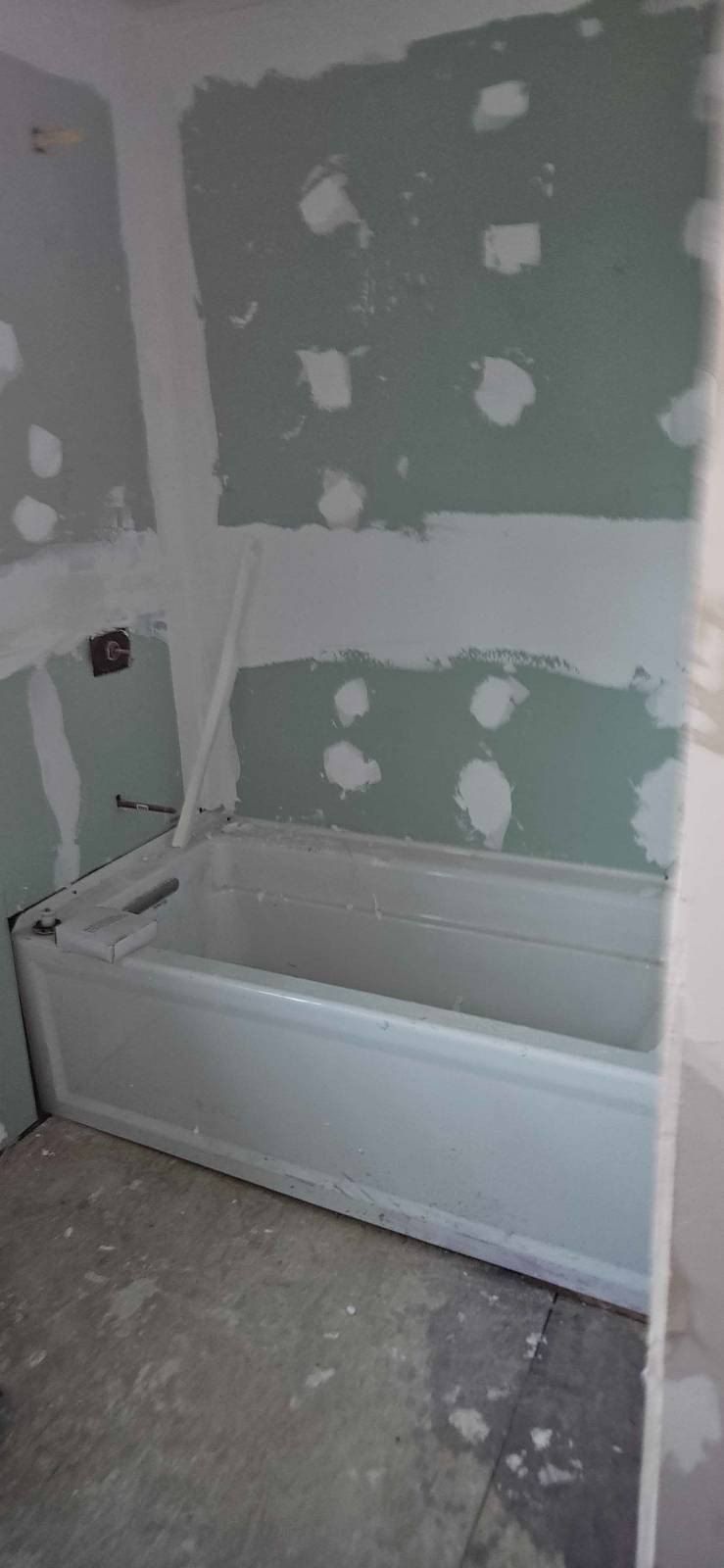 903 Kyle Street. Lafollette, TN 37766