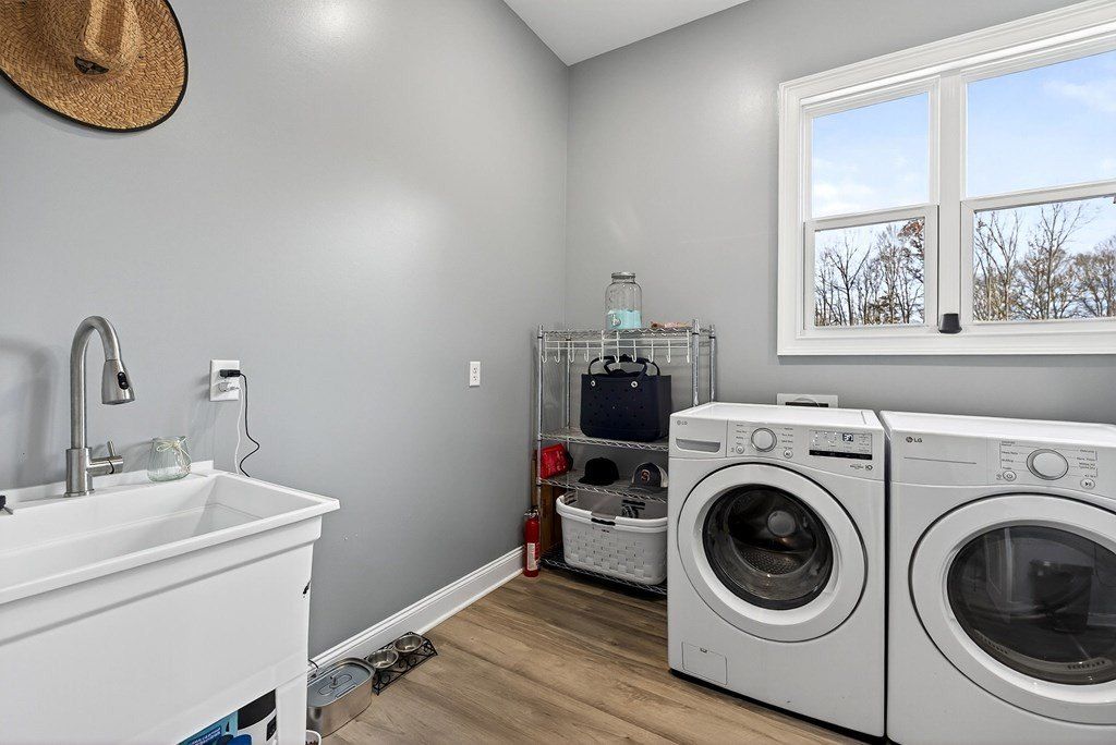 377 Margot Dr. Sparta, TN 38583