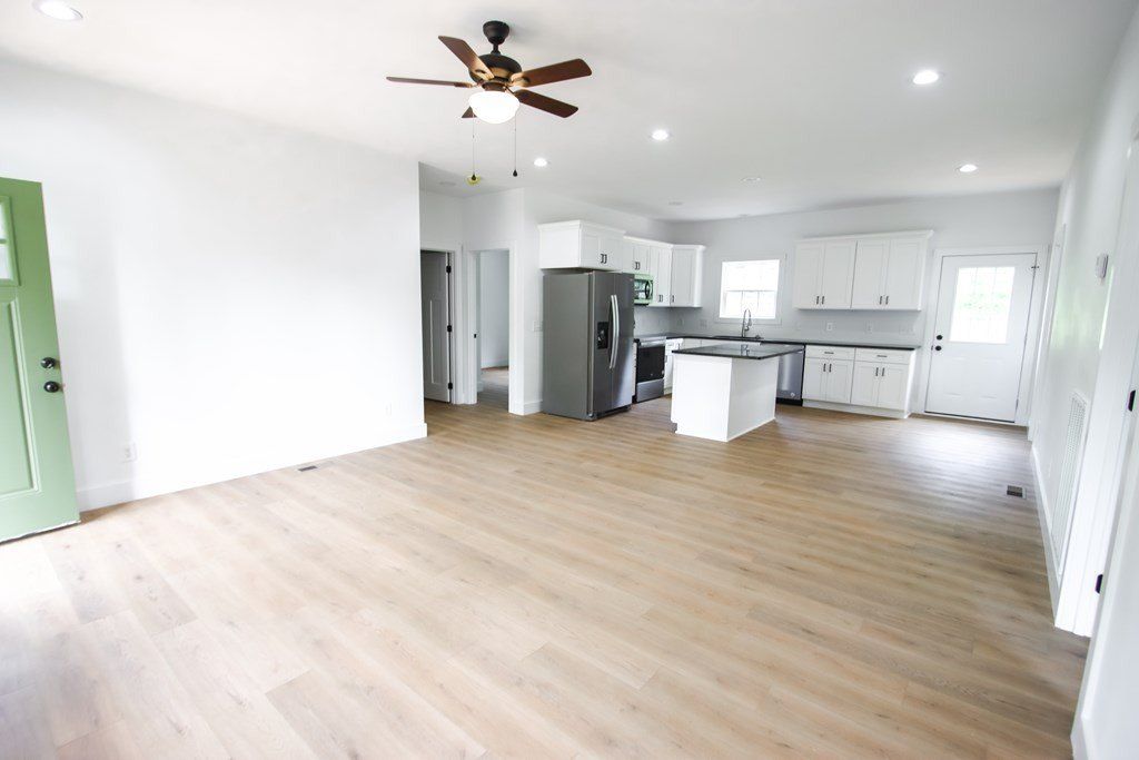 88 River Oaks Drive. Sparta, TN 38583