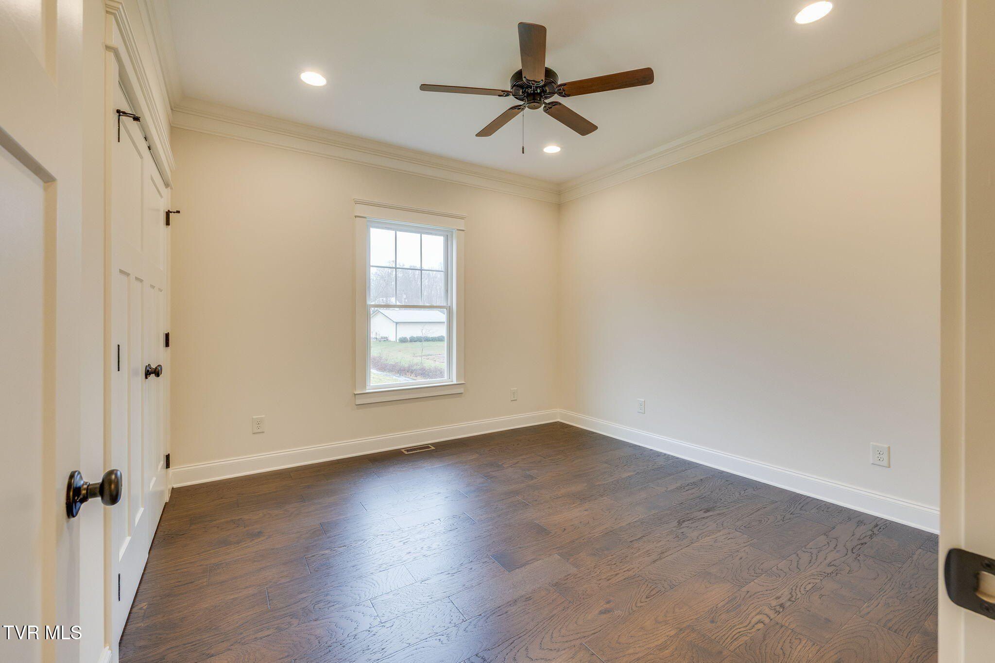 303 Azure Landing. Jonesborough, TN 37659