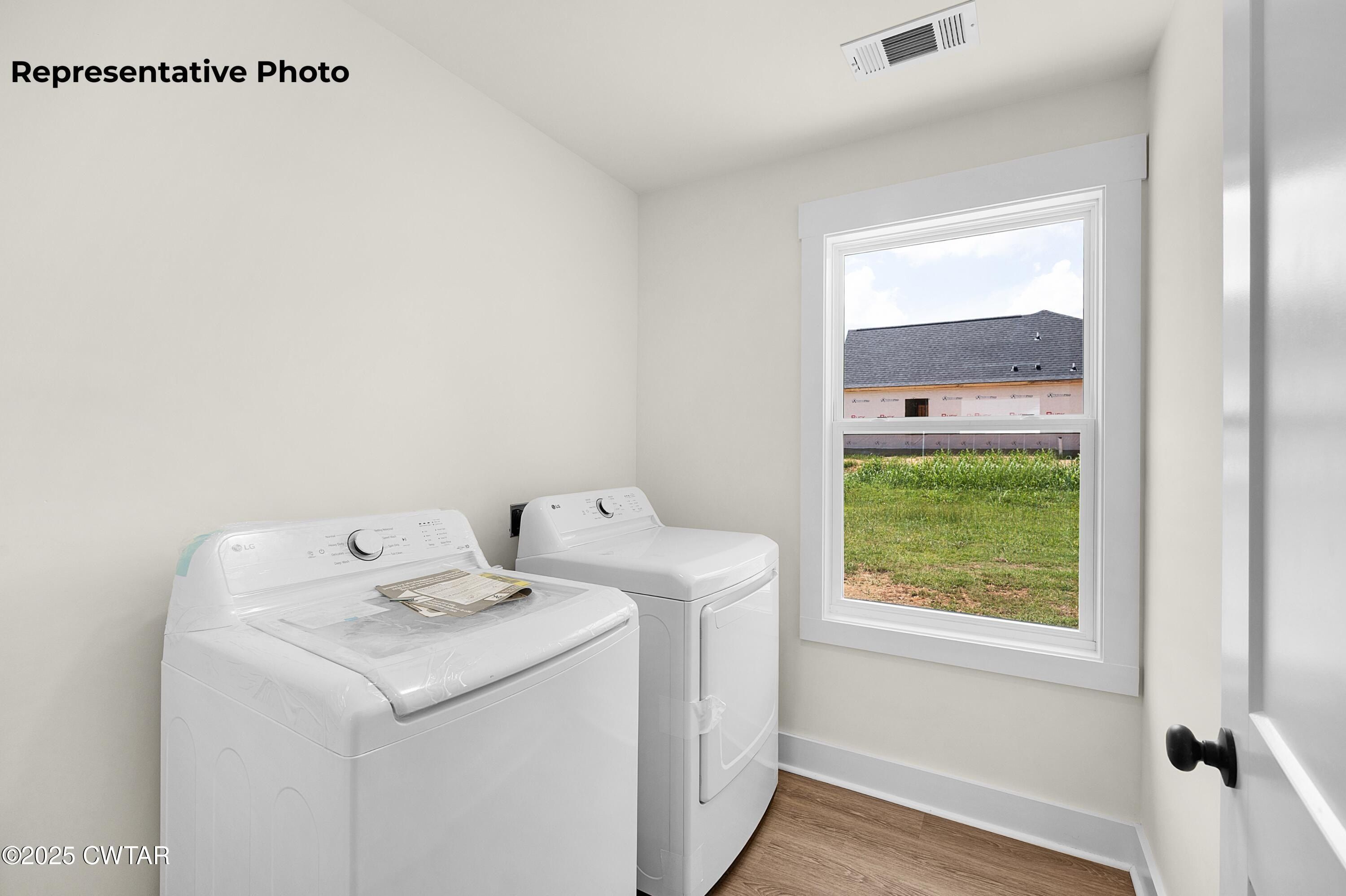 161 W Grand Street. Jackson, TN 38301