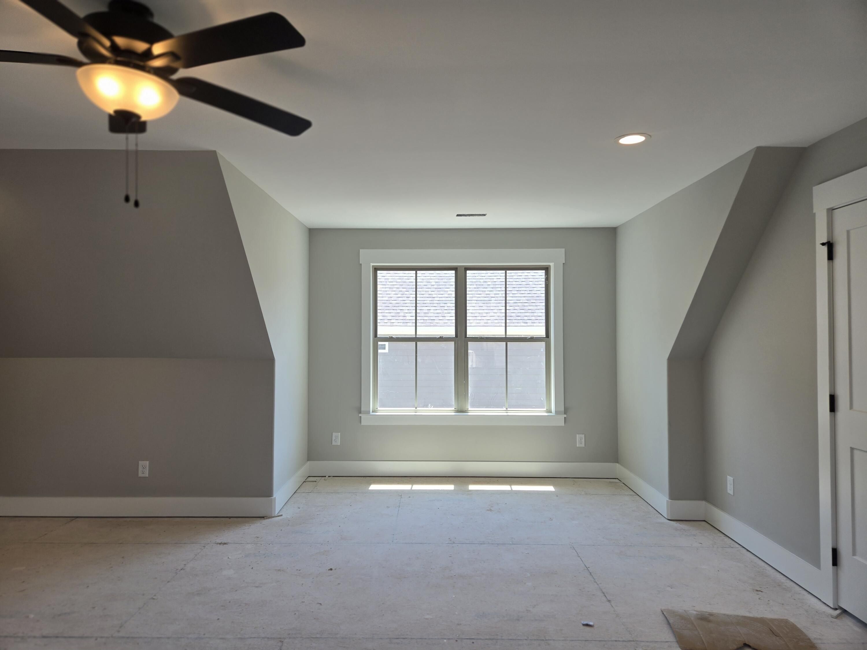 9892 Trestle Circle. Ooltewah, TN 37363