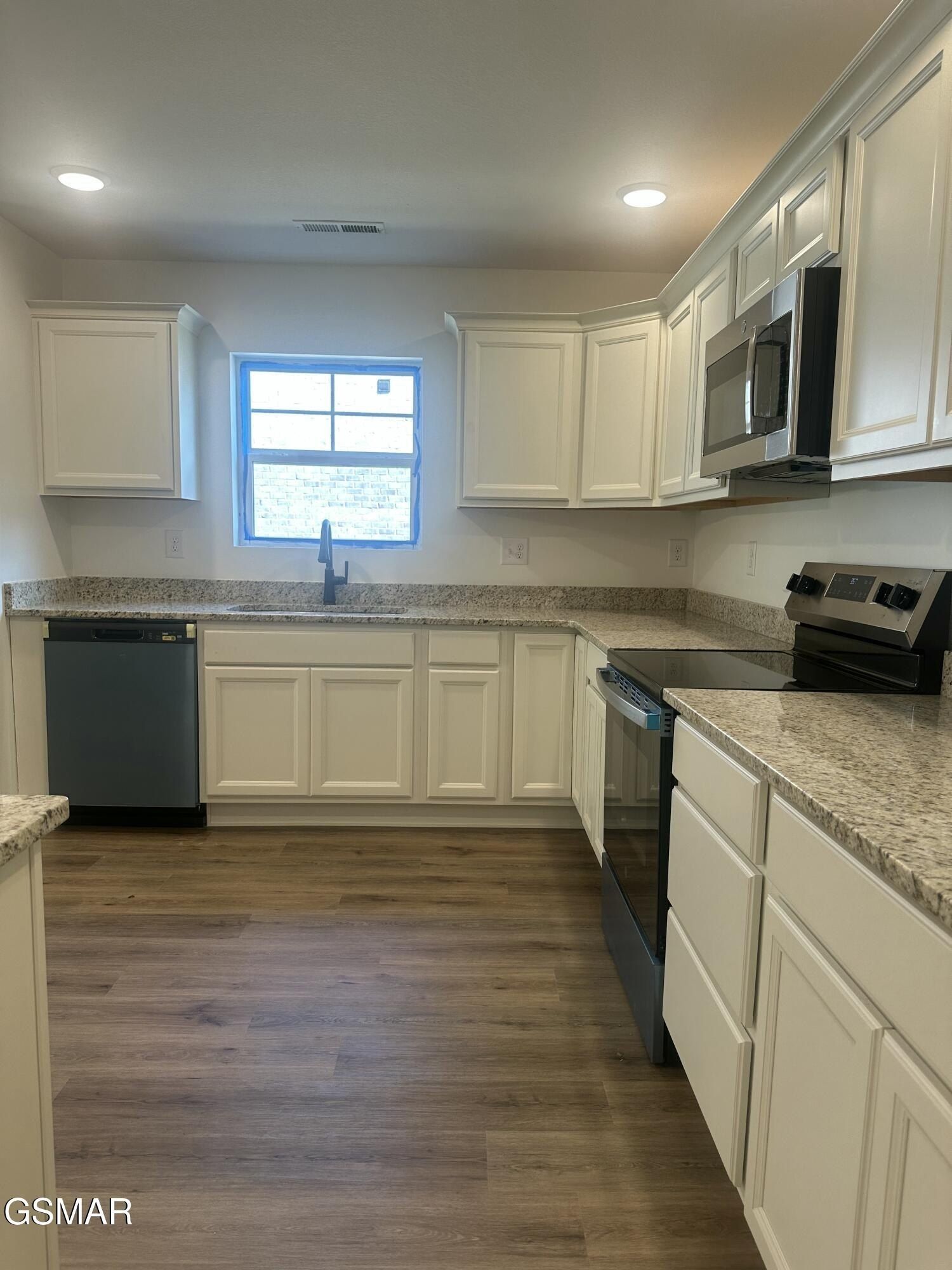 637 Snowflower Circle Unit 138. Pigeon Forge, TN 37863