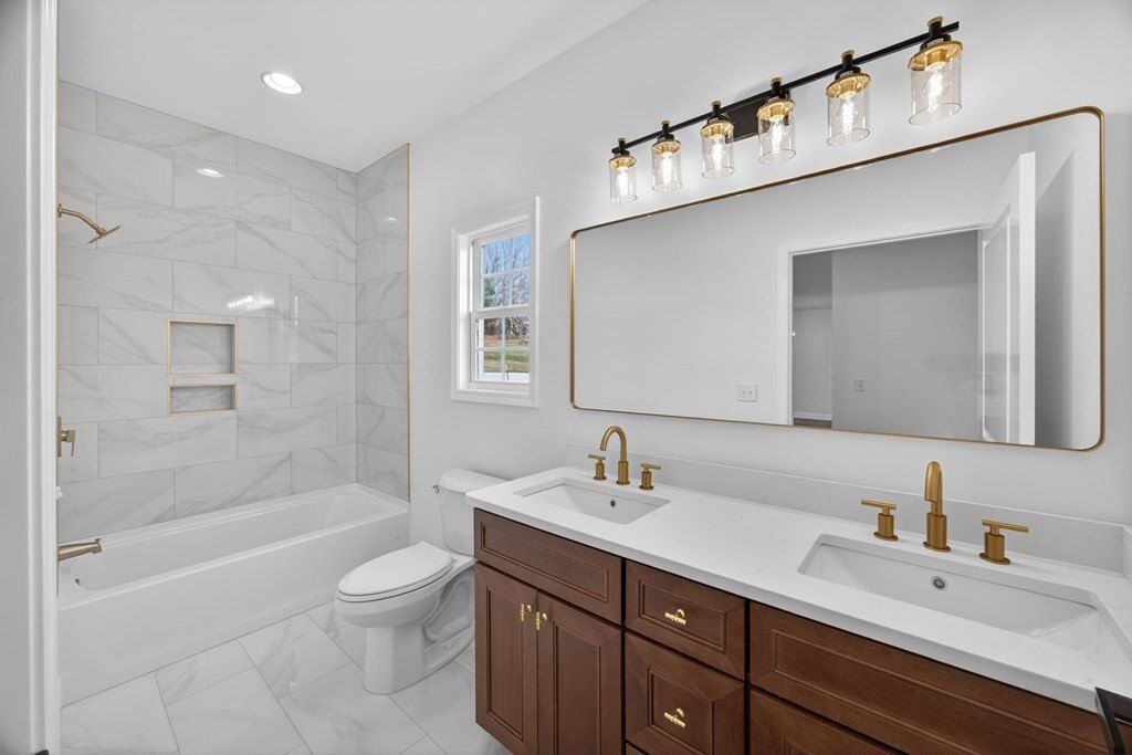 6572 Thomas Twin Oaks Rd. Baxter, TN 38544