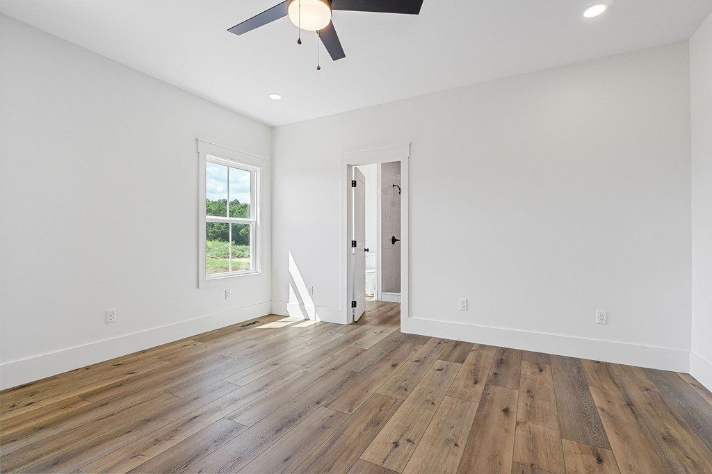 612 Harleys Ridge. Sparta, TN 38583