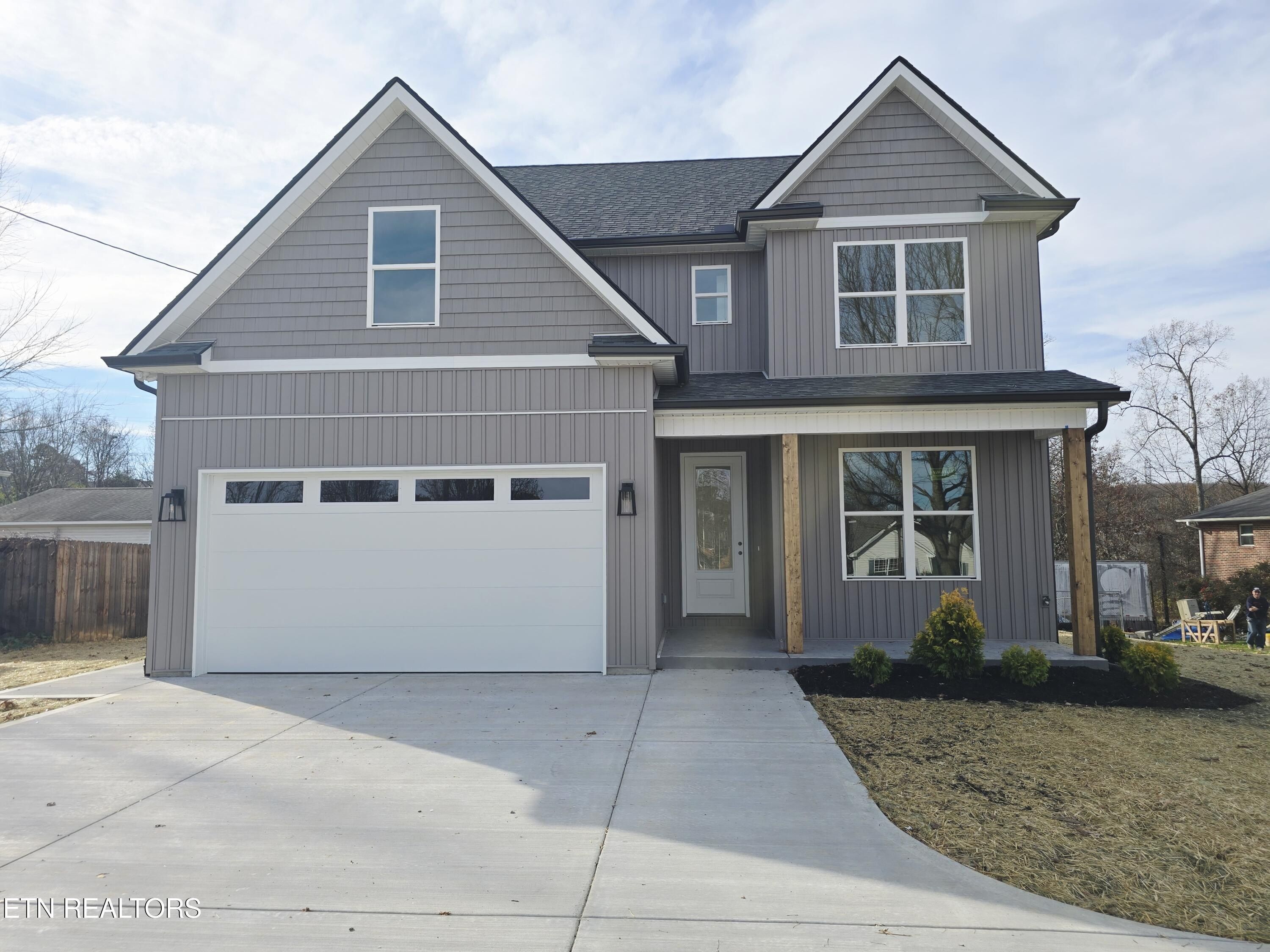 2067 Cecil Johnson Rd. Knoxville, TN 37921