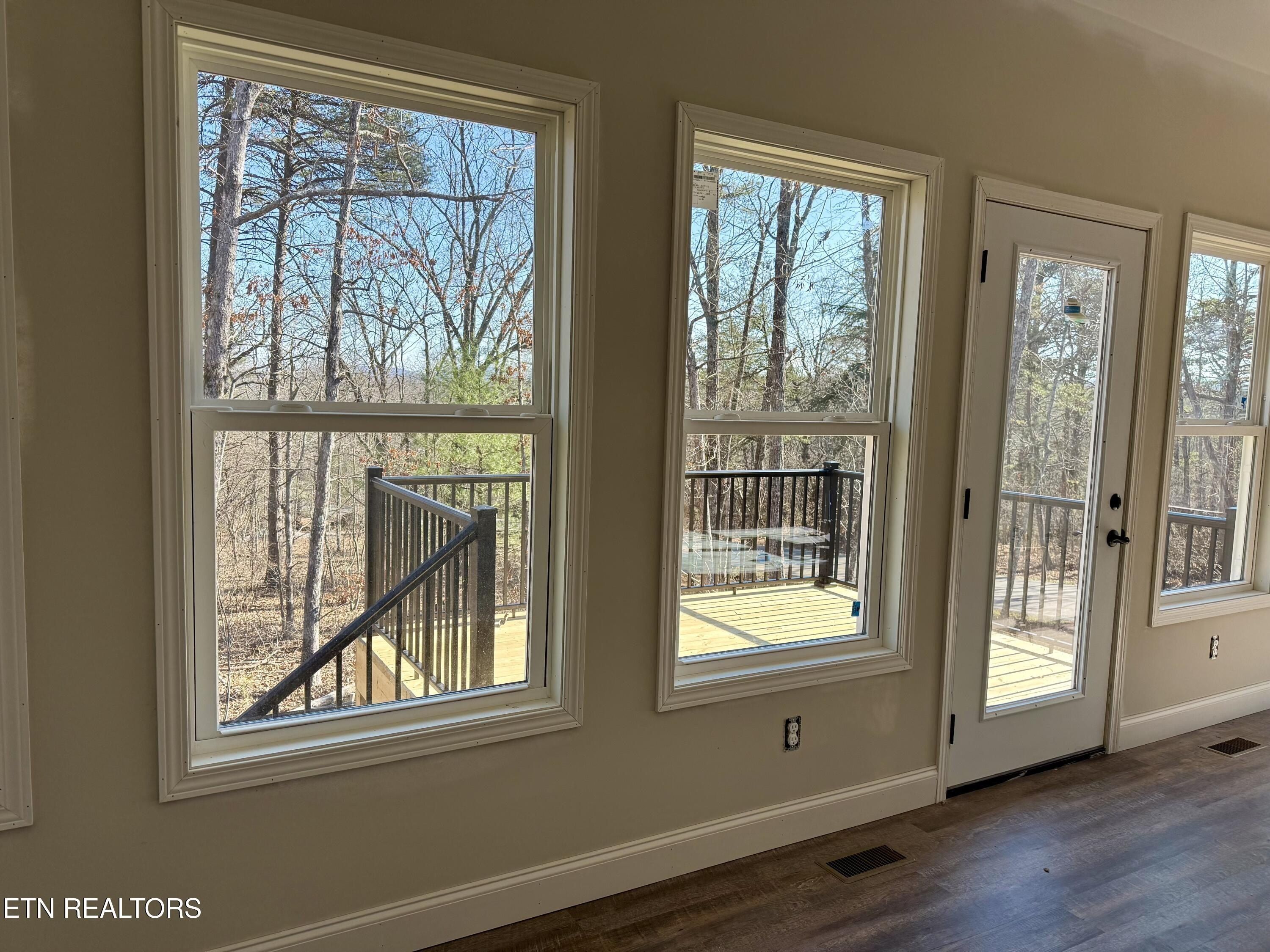 102 Amherst Drive. Fairfield Glade, TN 38558