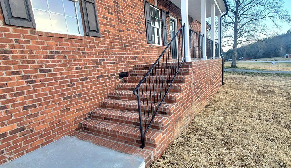 172 Turkey Creek Hwy. Carthage, TN 37030