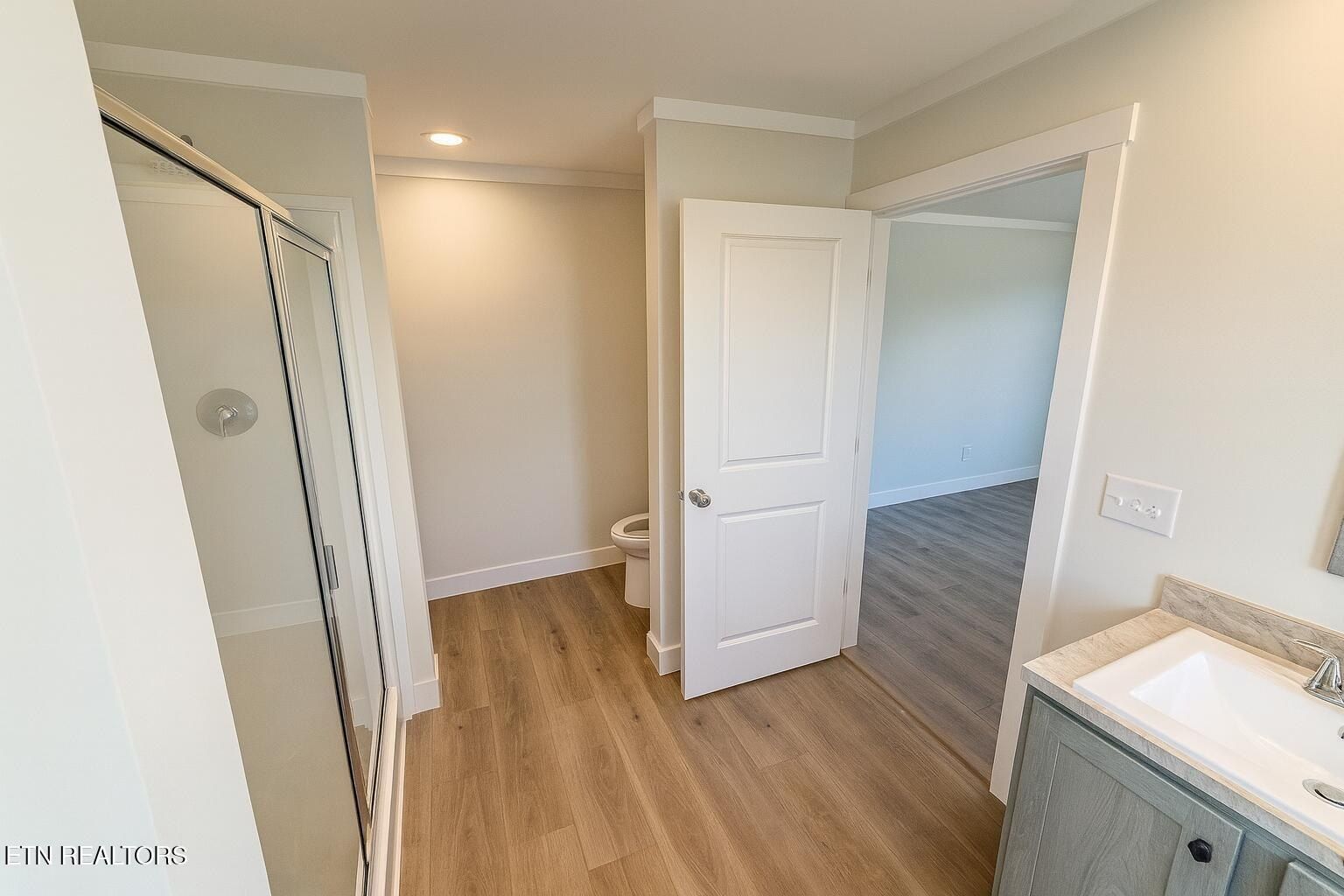 1535 W Wade Rd. Loudon, TN 37774