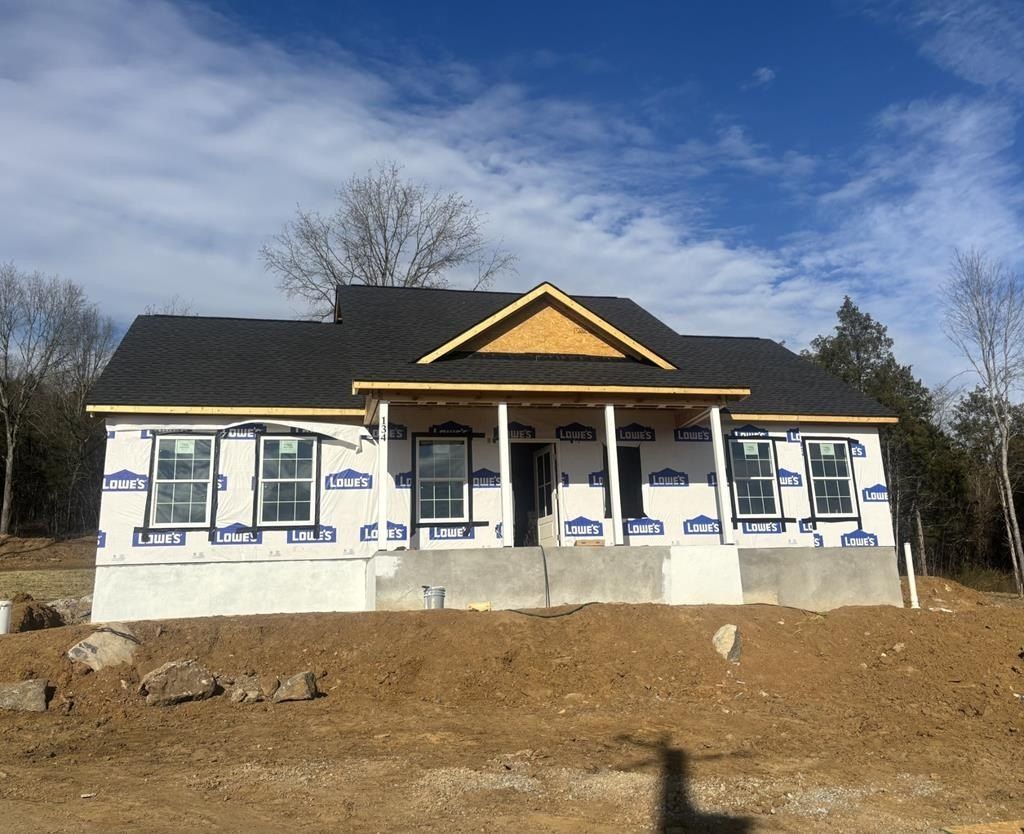 134 Alice Preston Loop Lot 15. Gordonsville, TN 38563