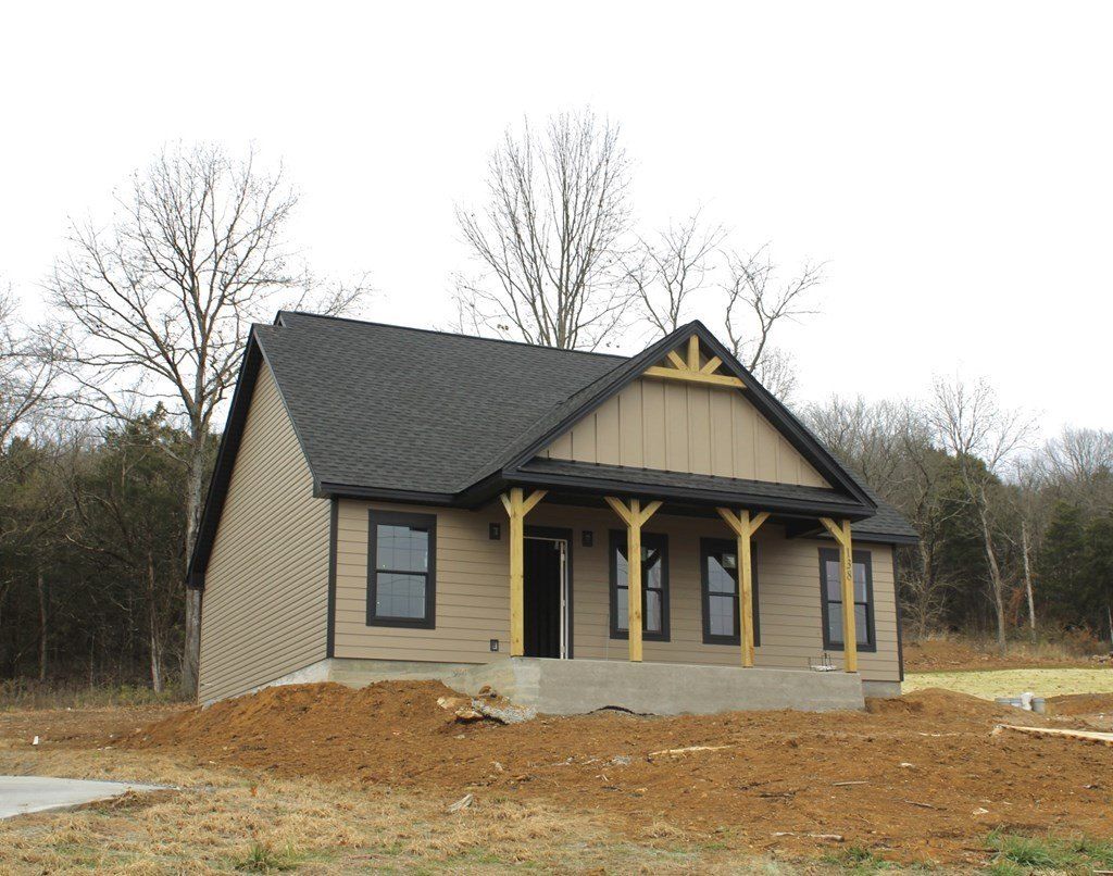 138 Alice Preston Loop Lot 16. Gordonsville, TN 38563