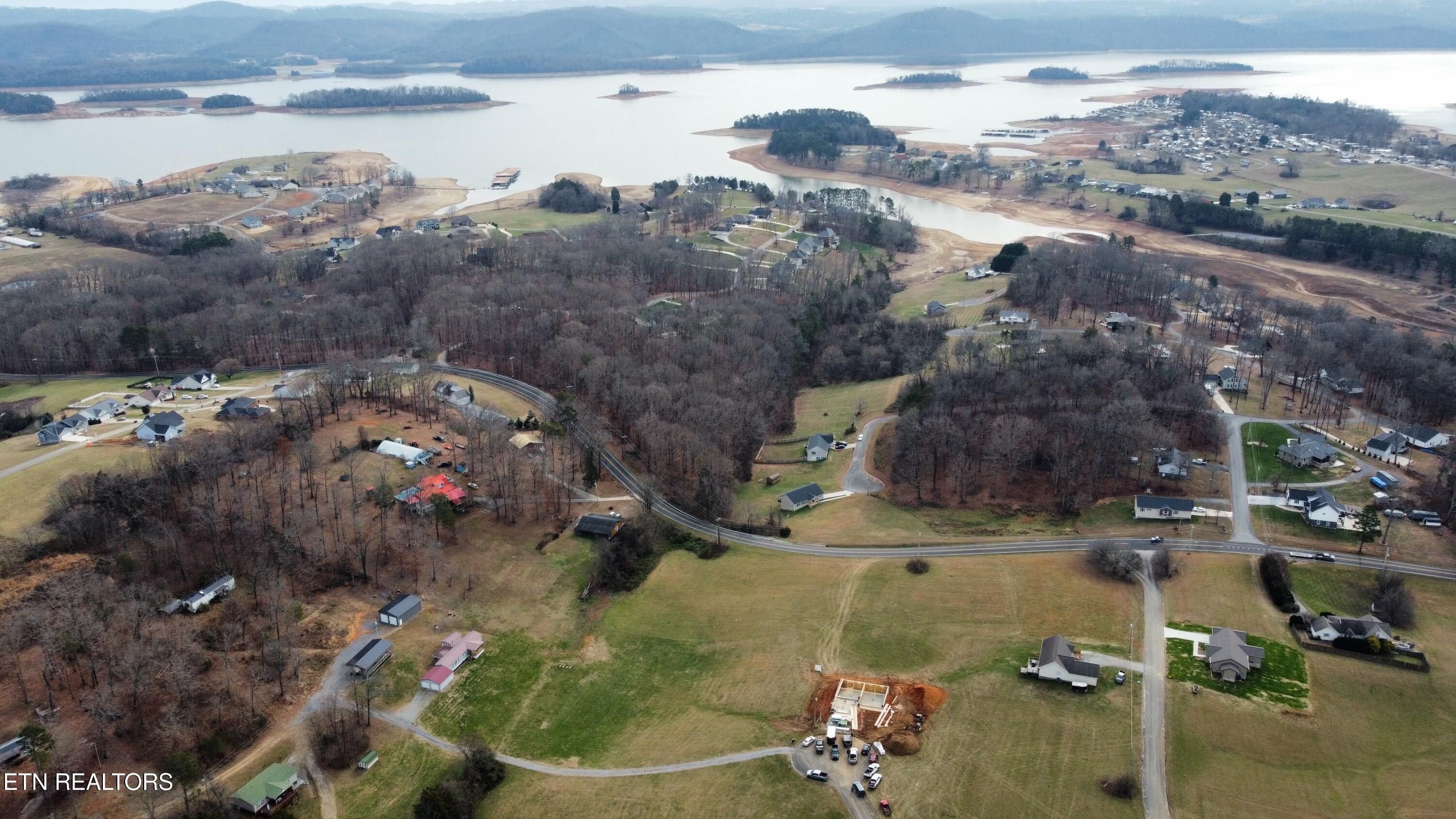 146 Eva Lane. Rutledge, TN 37861