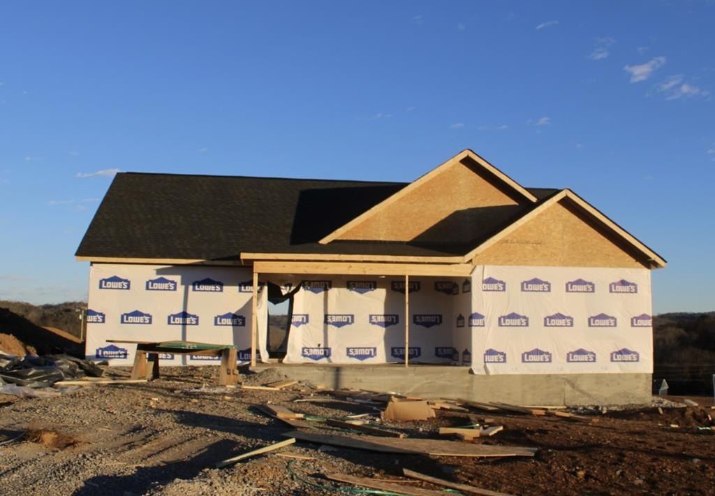 Alice Preston Loop Lot 21. Gordonsville, TN 38563