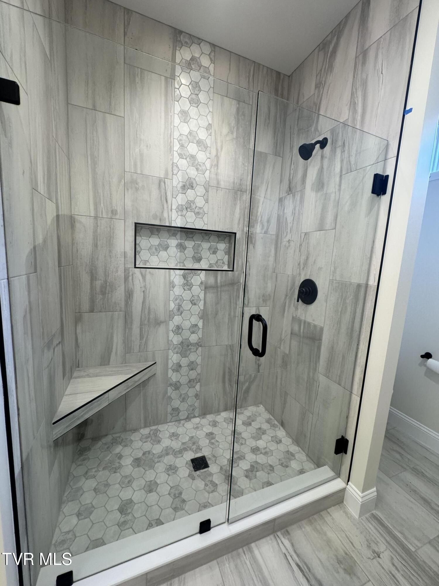 321 Tys Place. Kingsport, TN 37663