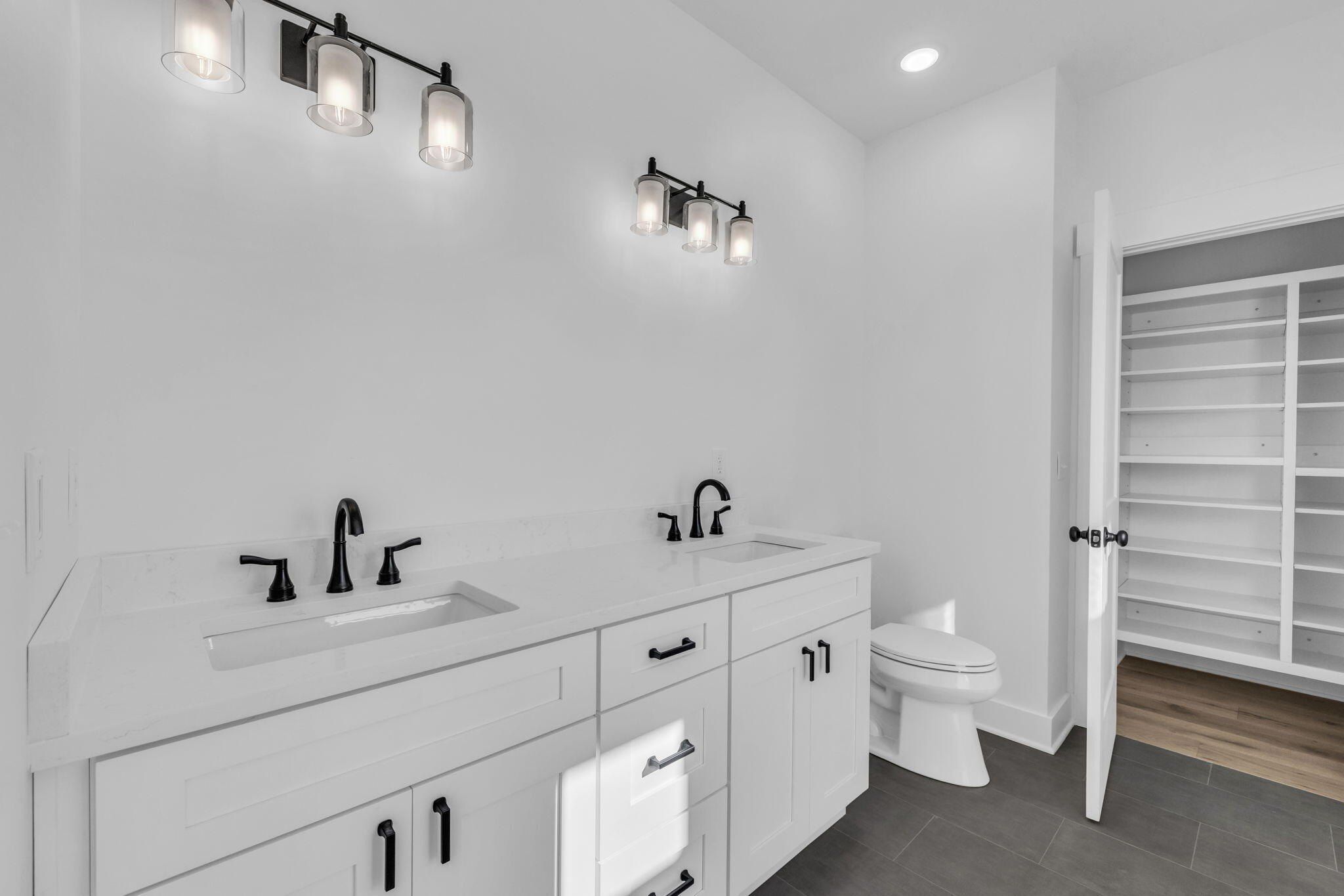 2848 Lee Pike. Soddy Daisy, TN 37379