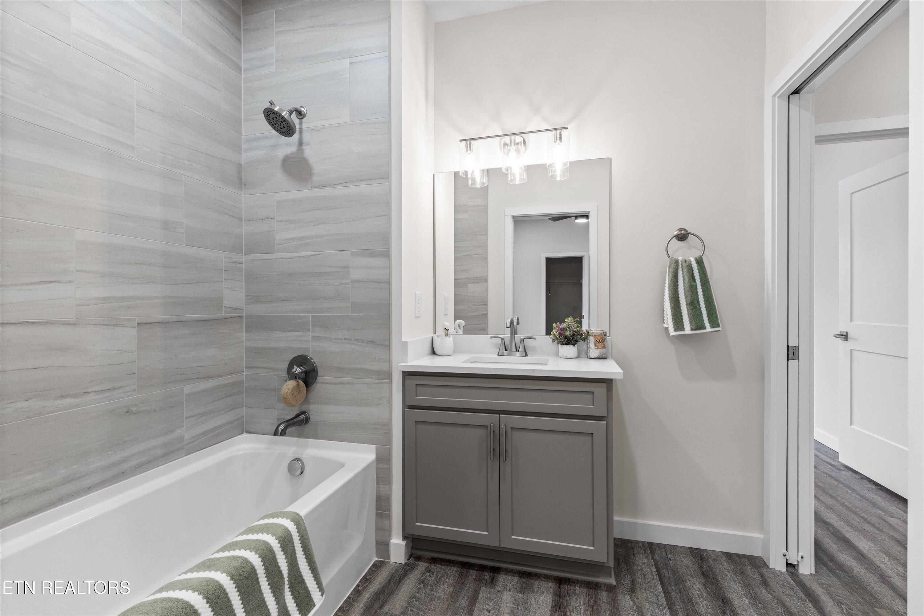 4411 Legends Way Unit A. Maryville, TN 37801