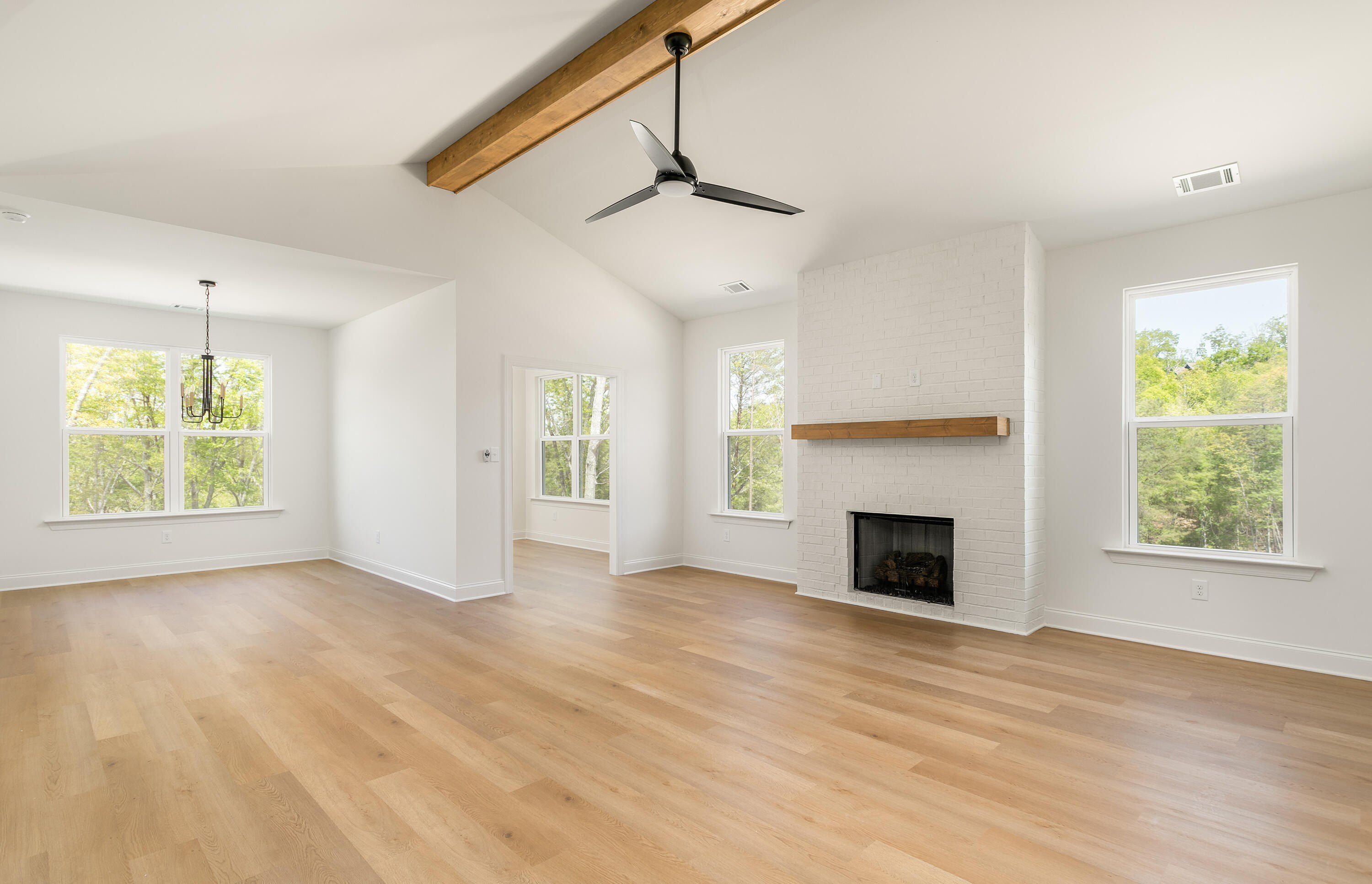 131 Nature Trail. Soddy Daisy, TN 37379