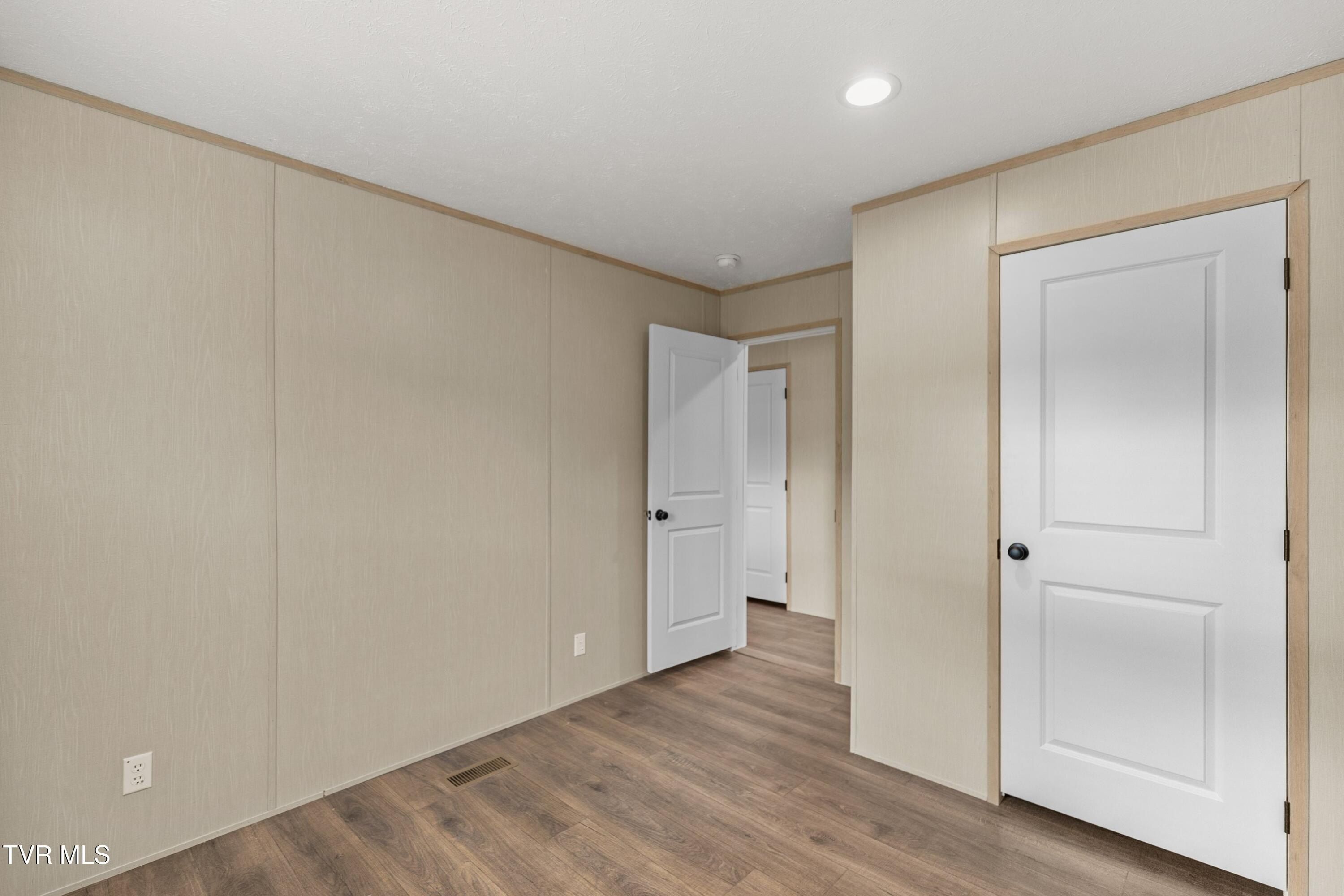 1111 Stanley Valley Road. Rogersville, TN 37857