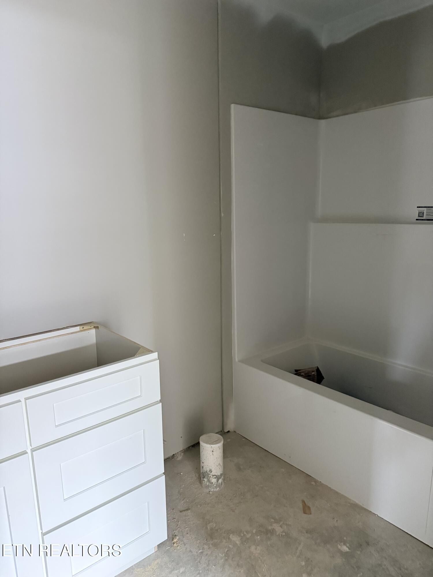 104 Roosevelt St. Alcoa, TN 37701