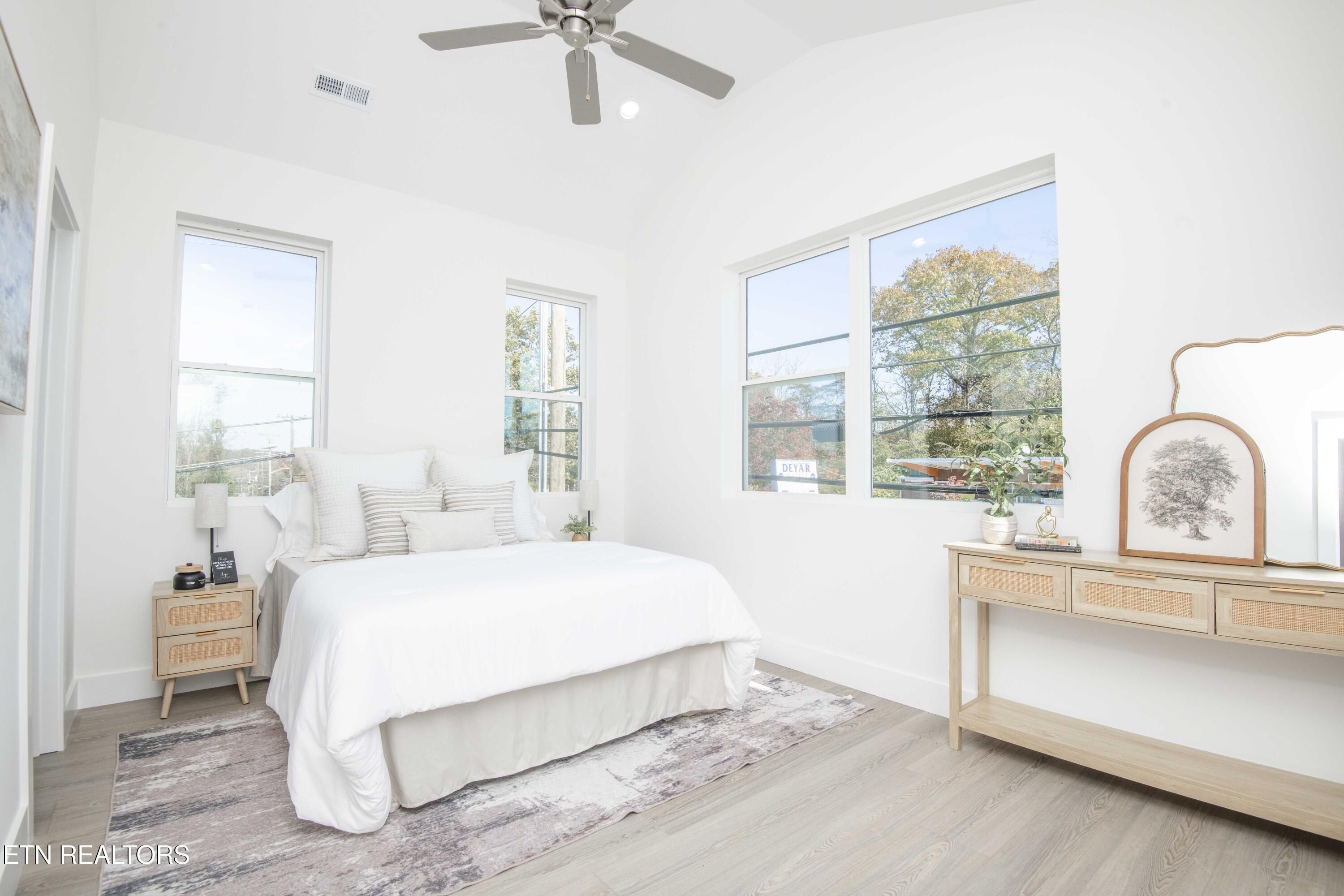 2727 Whittle Springs Rd. Knoxville, TN 37917