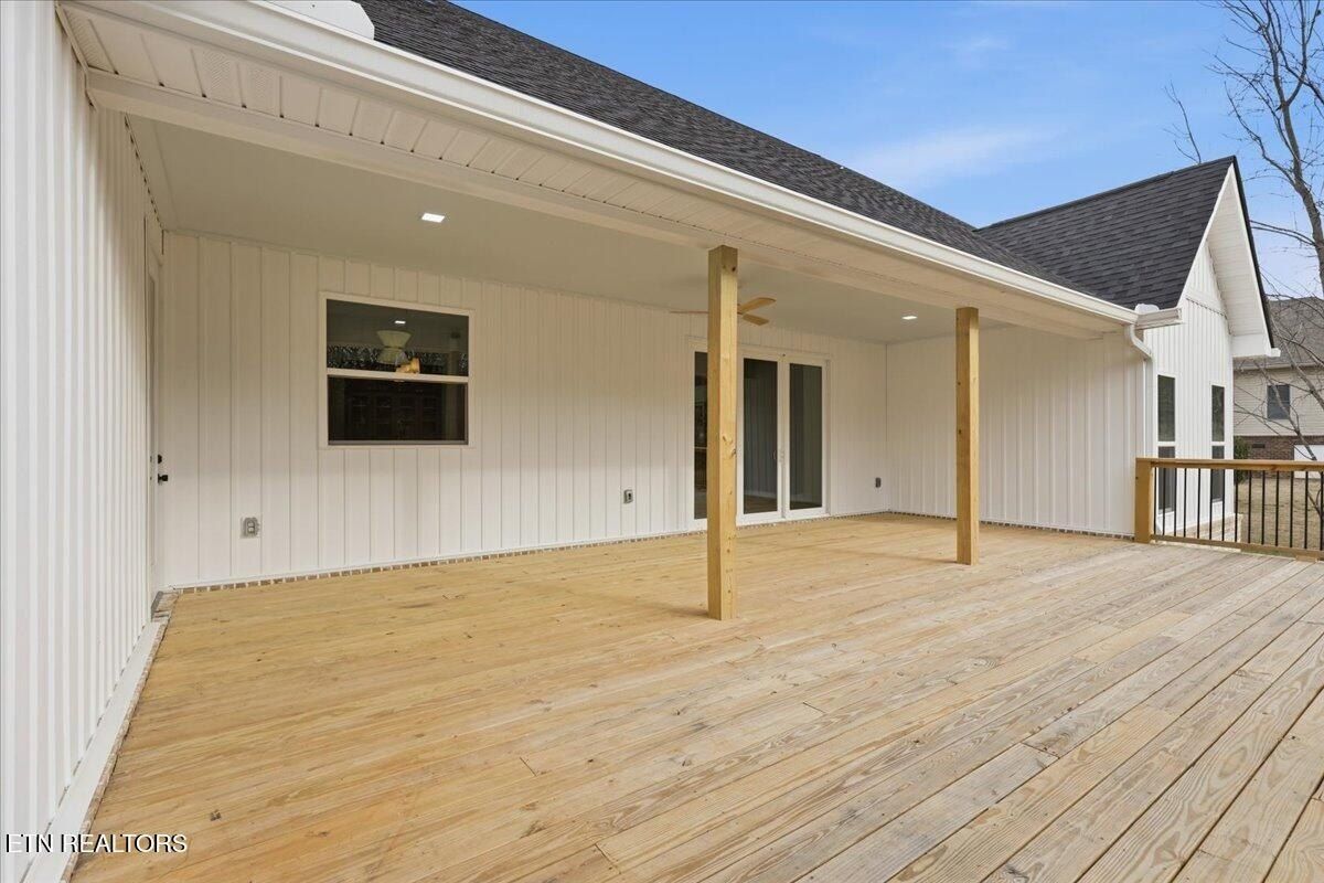 122 Walelu Tr. Vonore, TN 37885